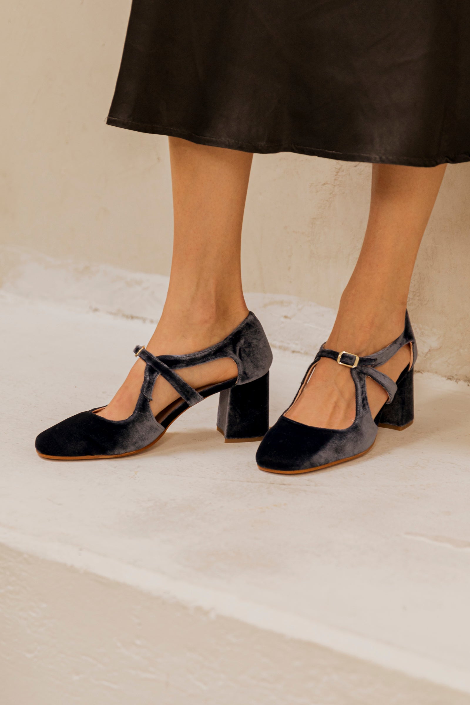Sandra Velvet Indigo