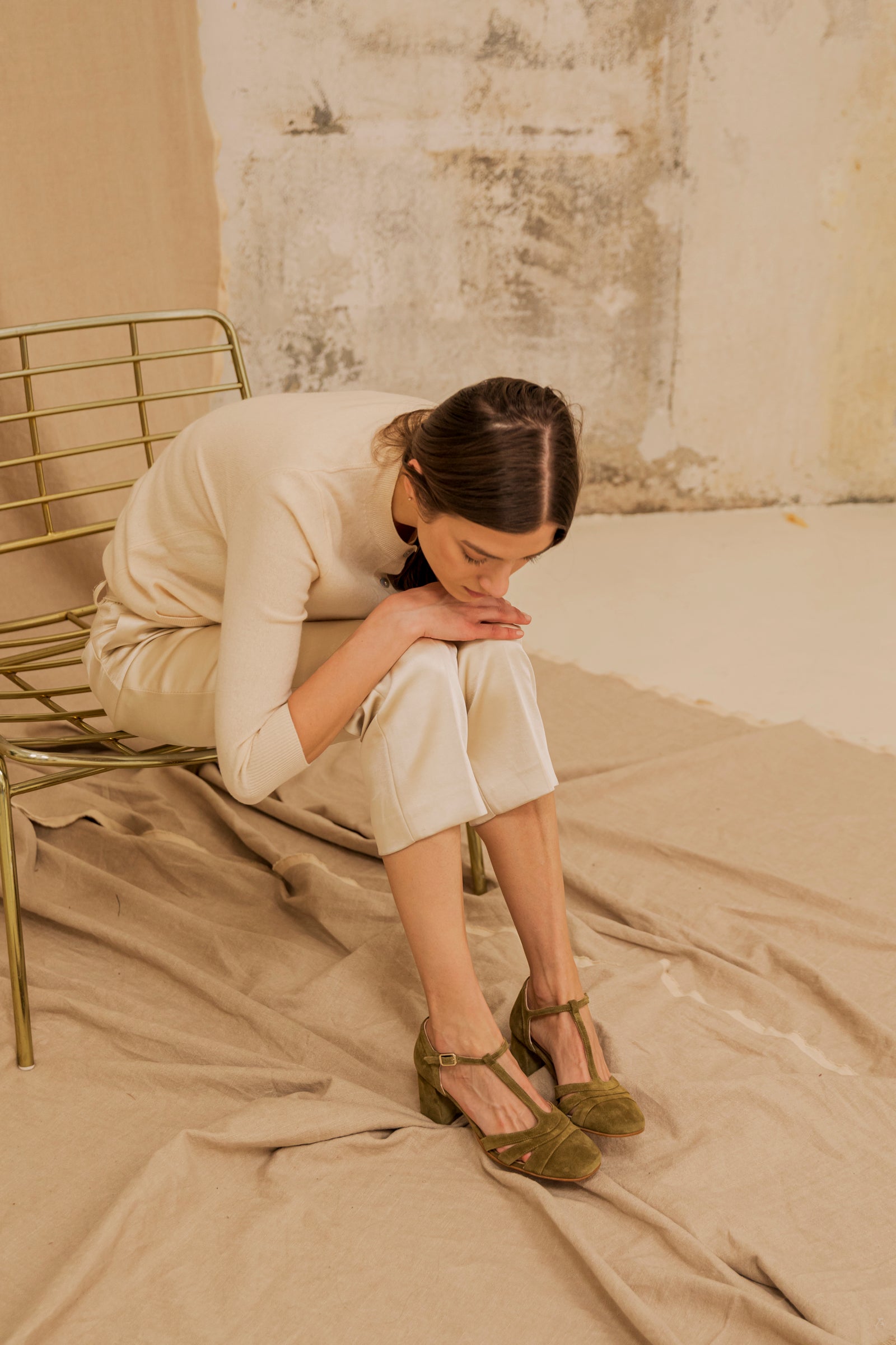 Aitana Moss Suede