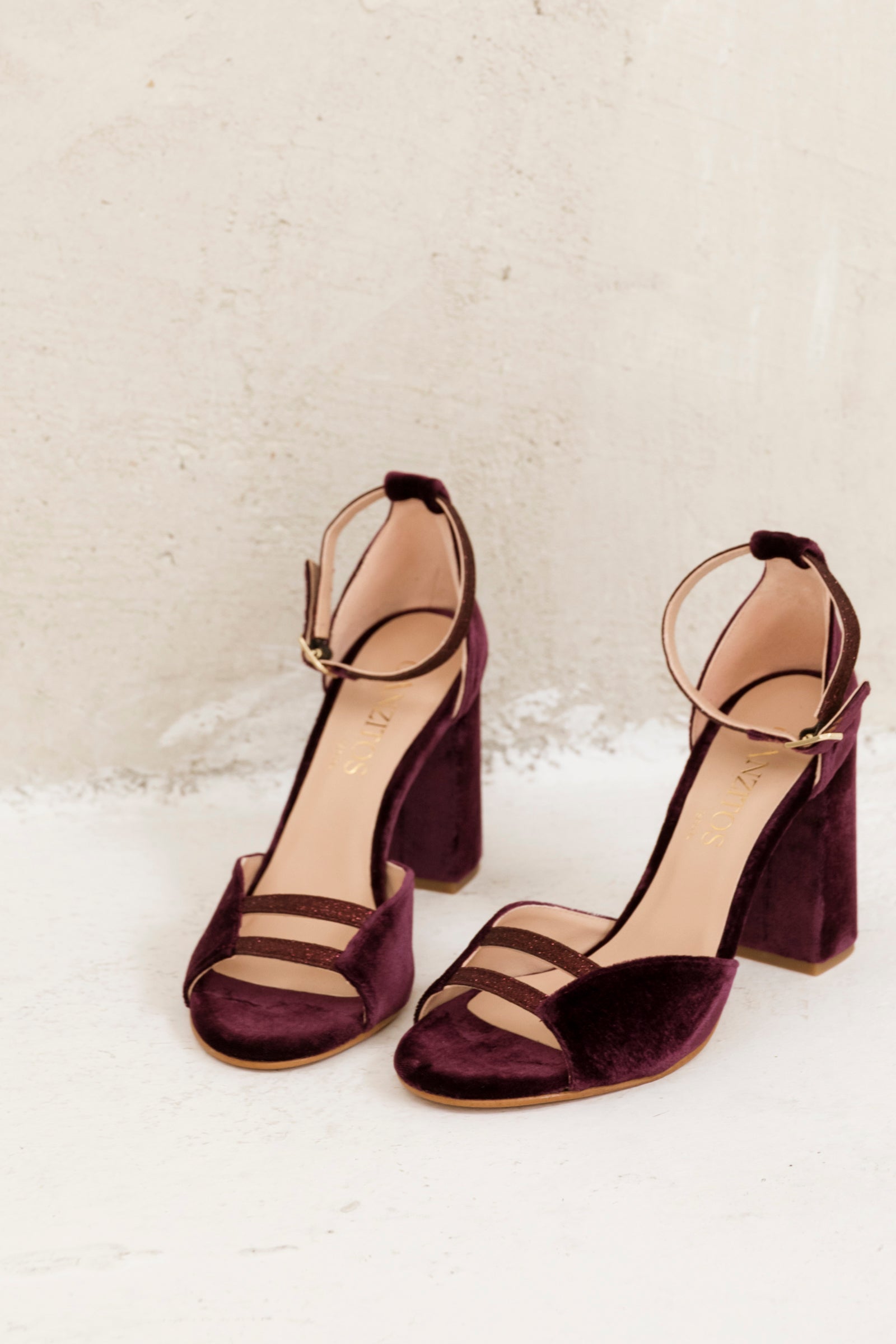 Adri Velvet Wine