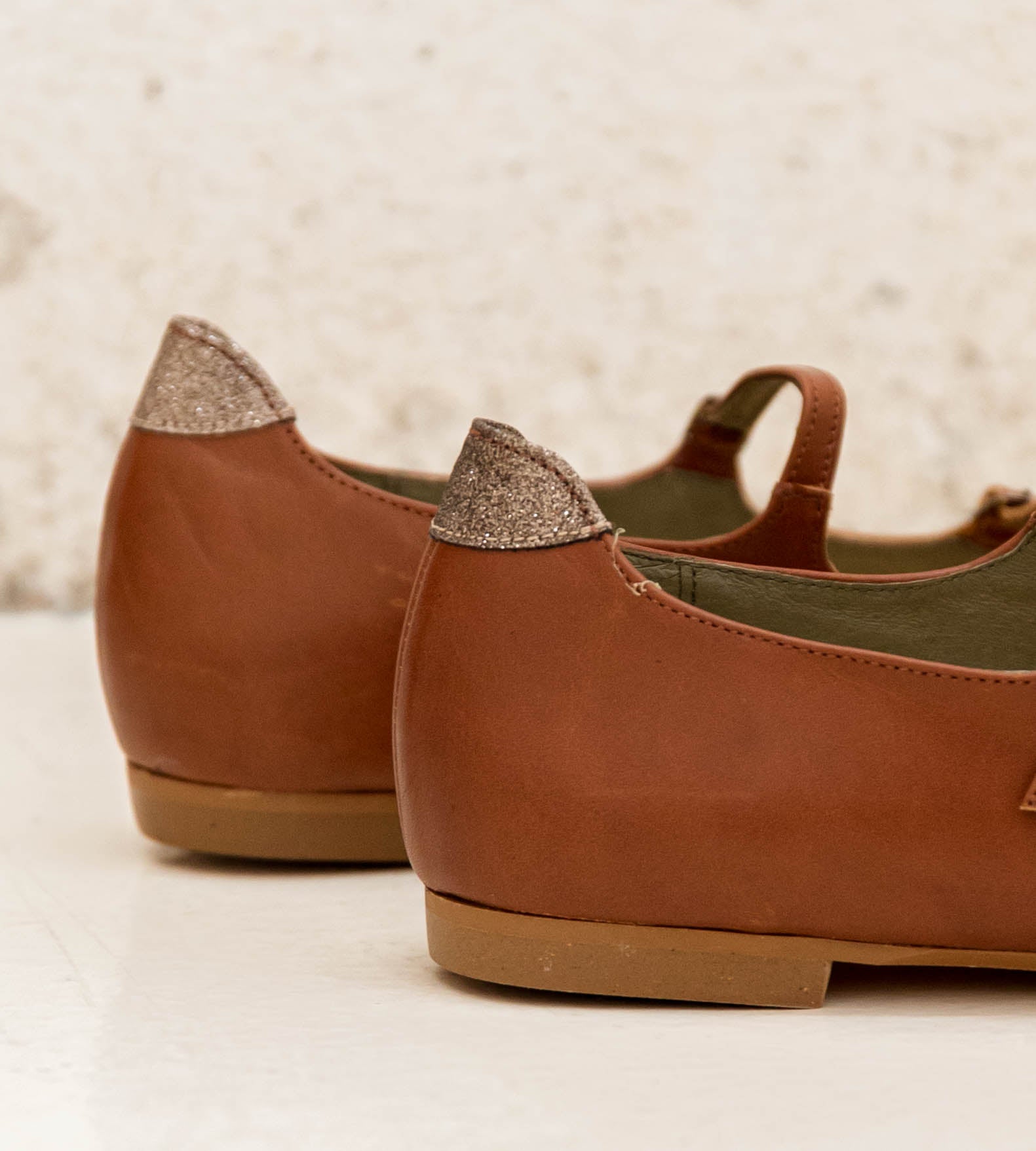 Isabella Piel Cognac