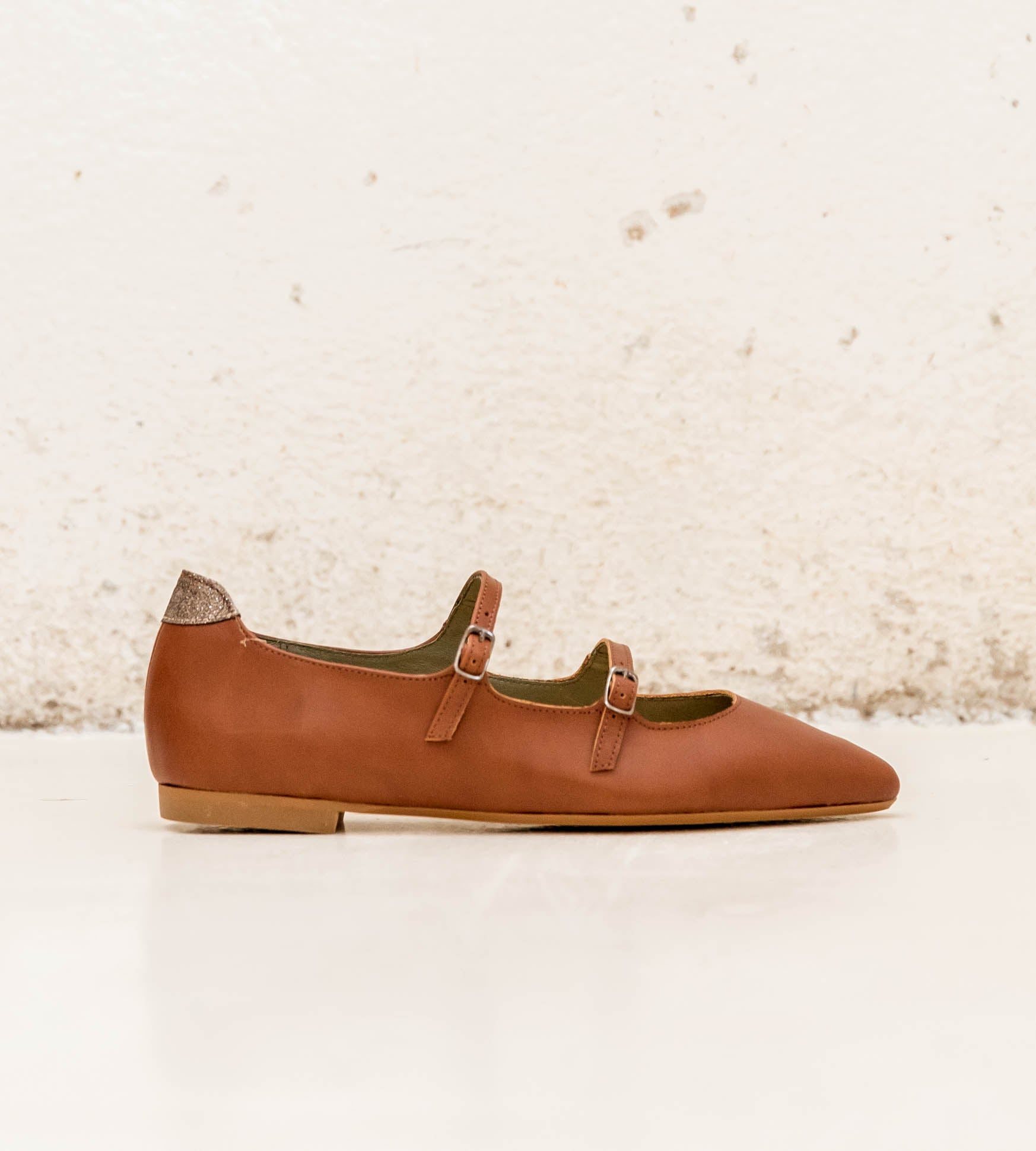 Isabella Piel Cognac
