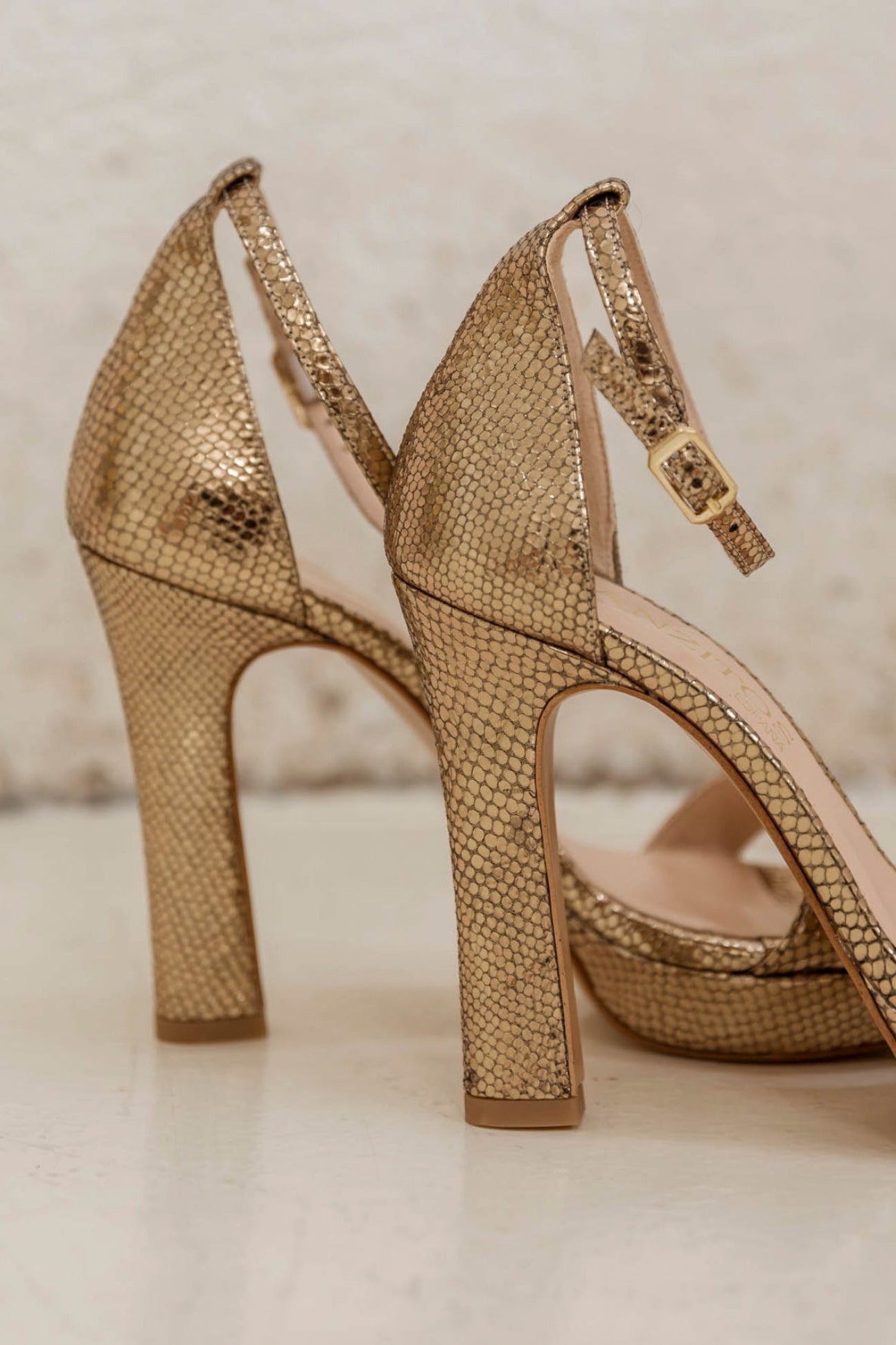 Sofia Etrusco Onyx (OUTLET)