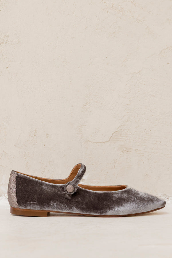 Dana Terciopelo Gris