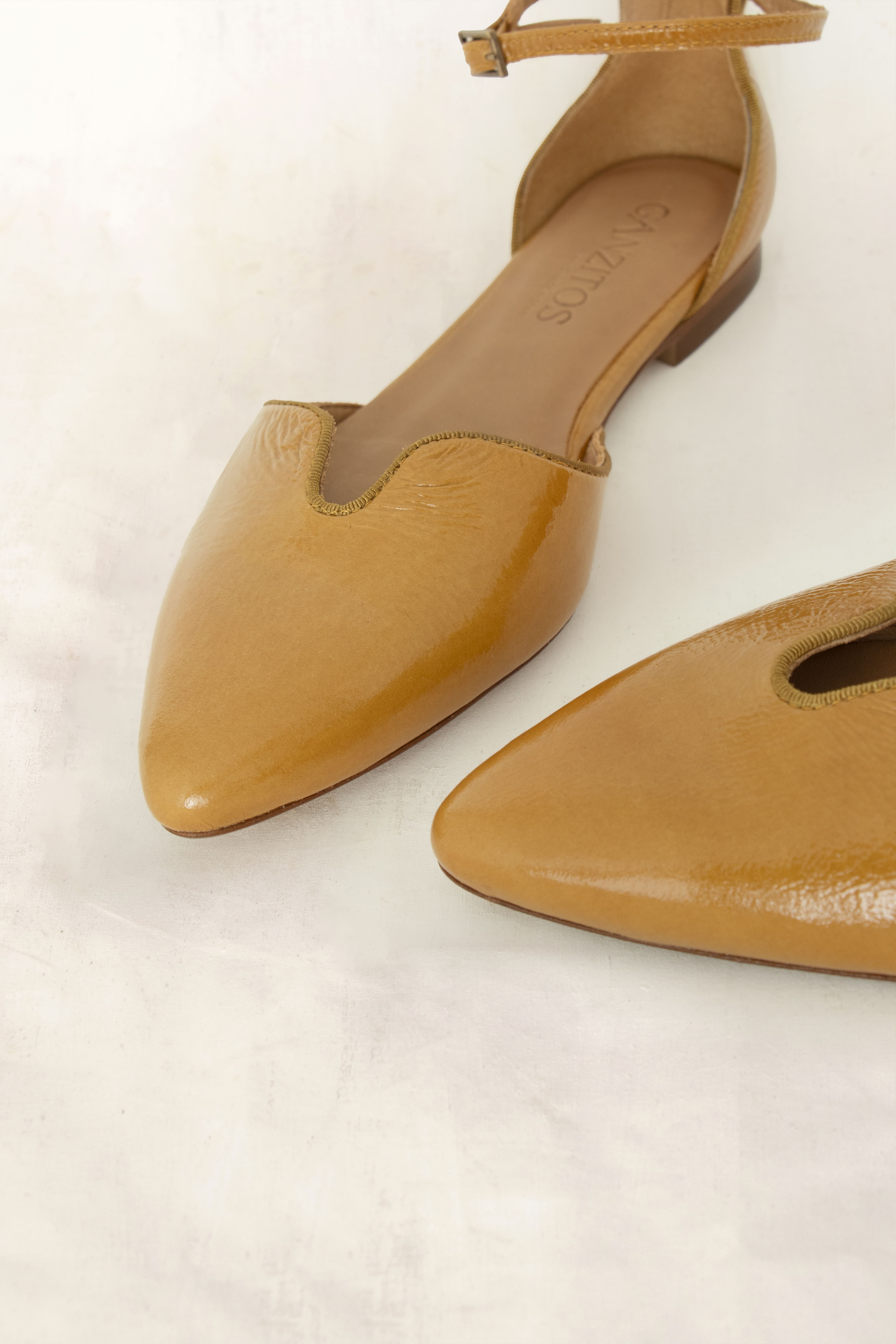 Uria Safron Patent leather