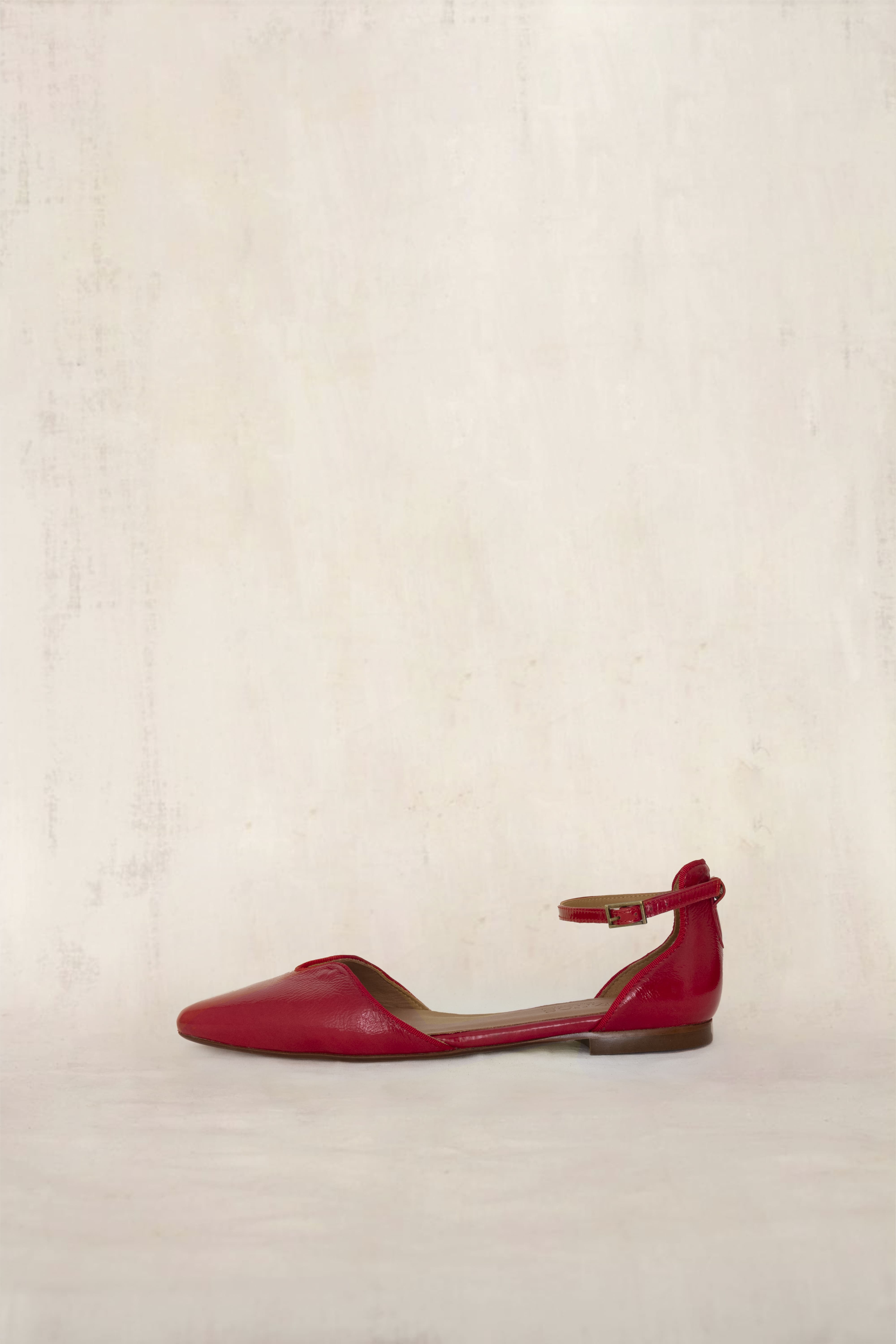 Uria Poppy Patent leather