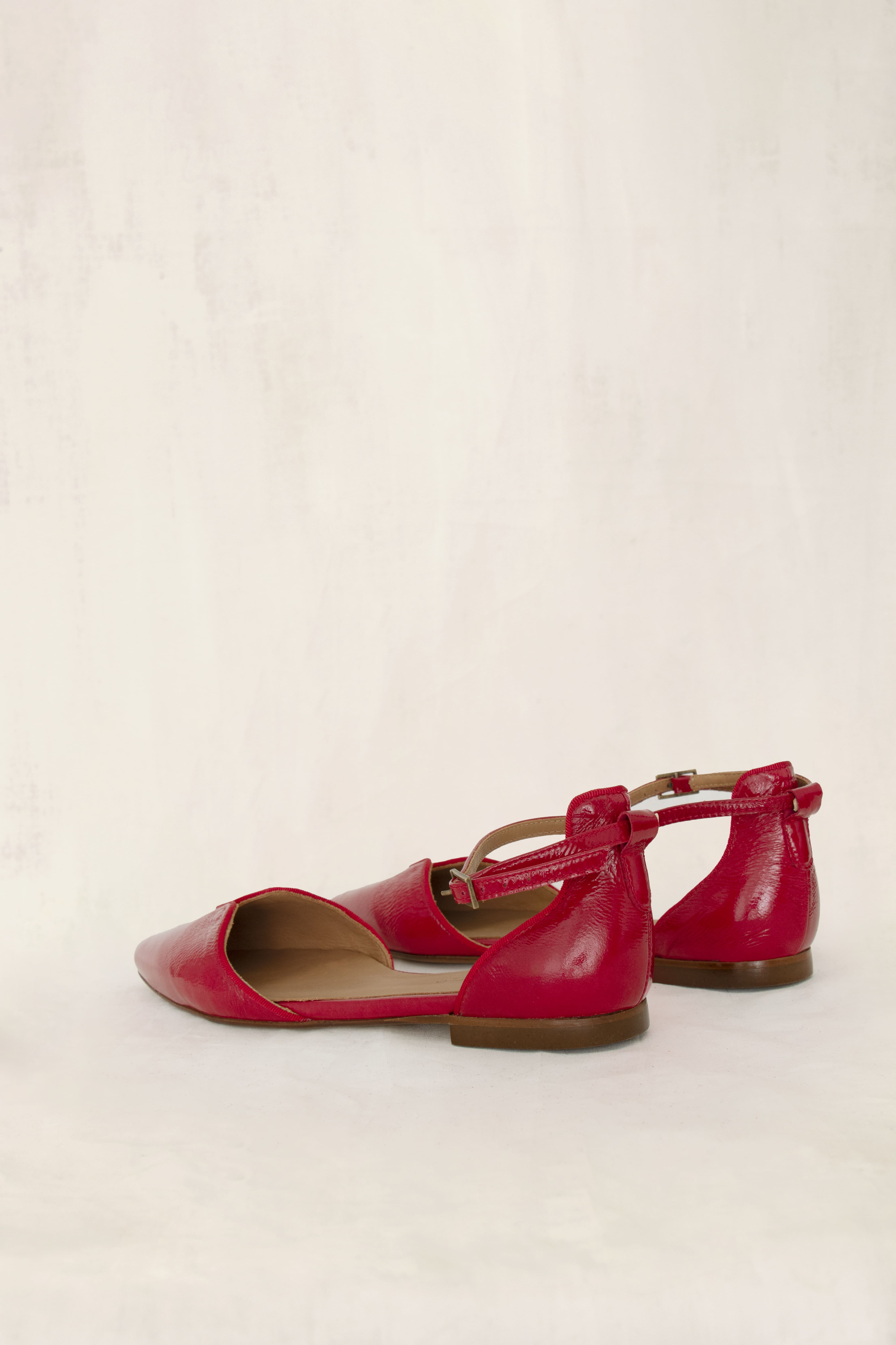 Uria Poppy Patent leather