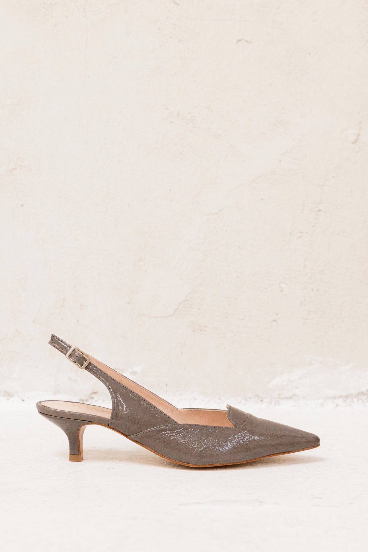 Cleo Juliet Carbon