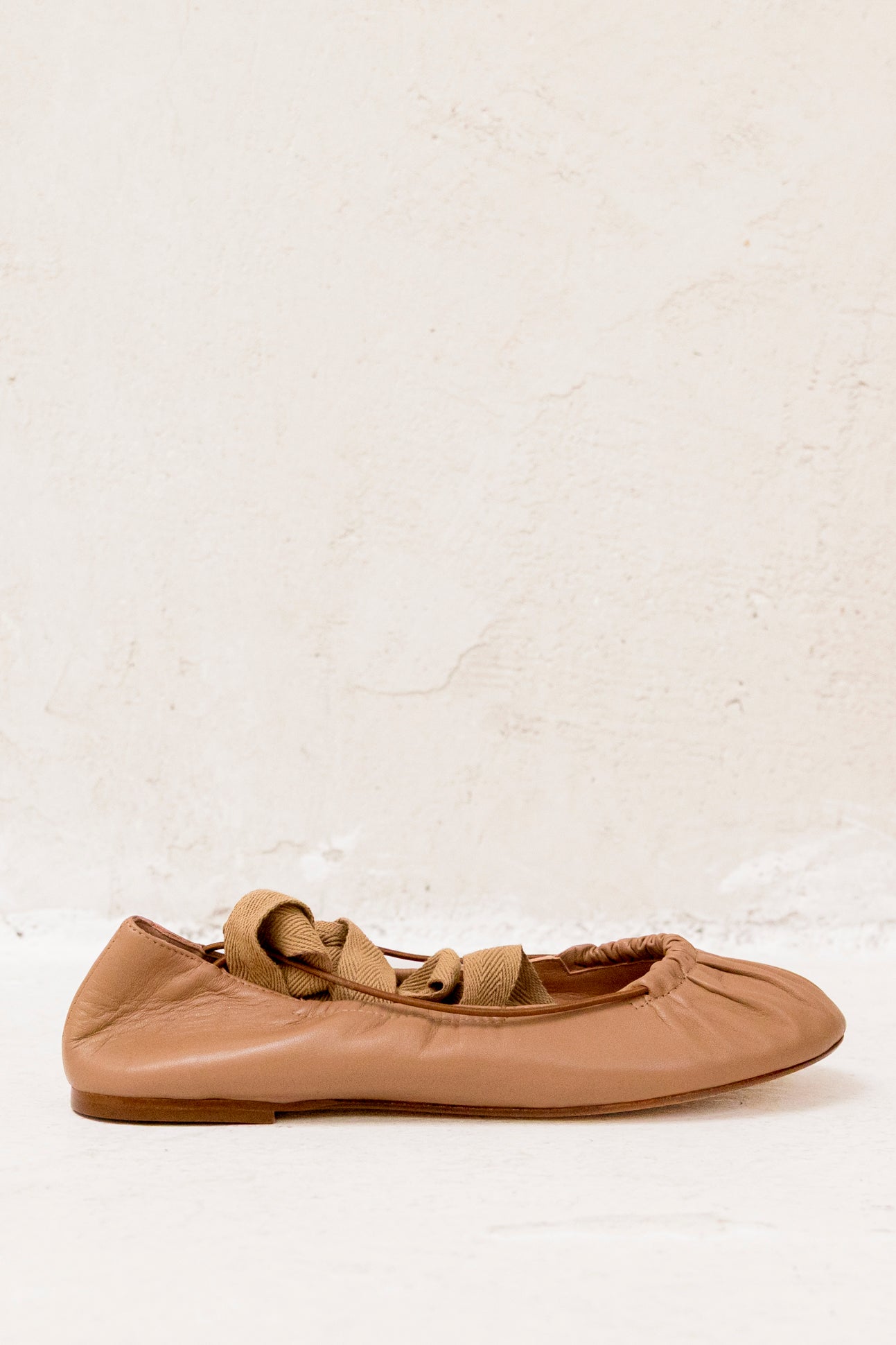 Elia Cinnamon Leather