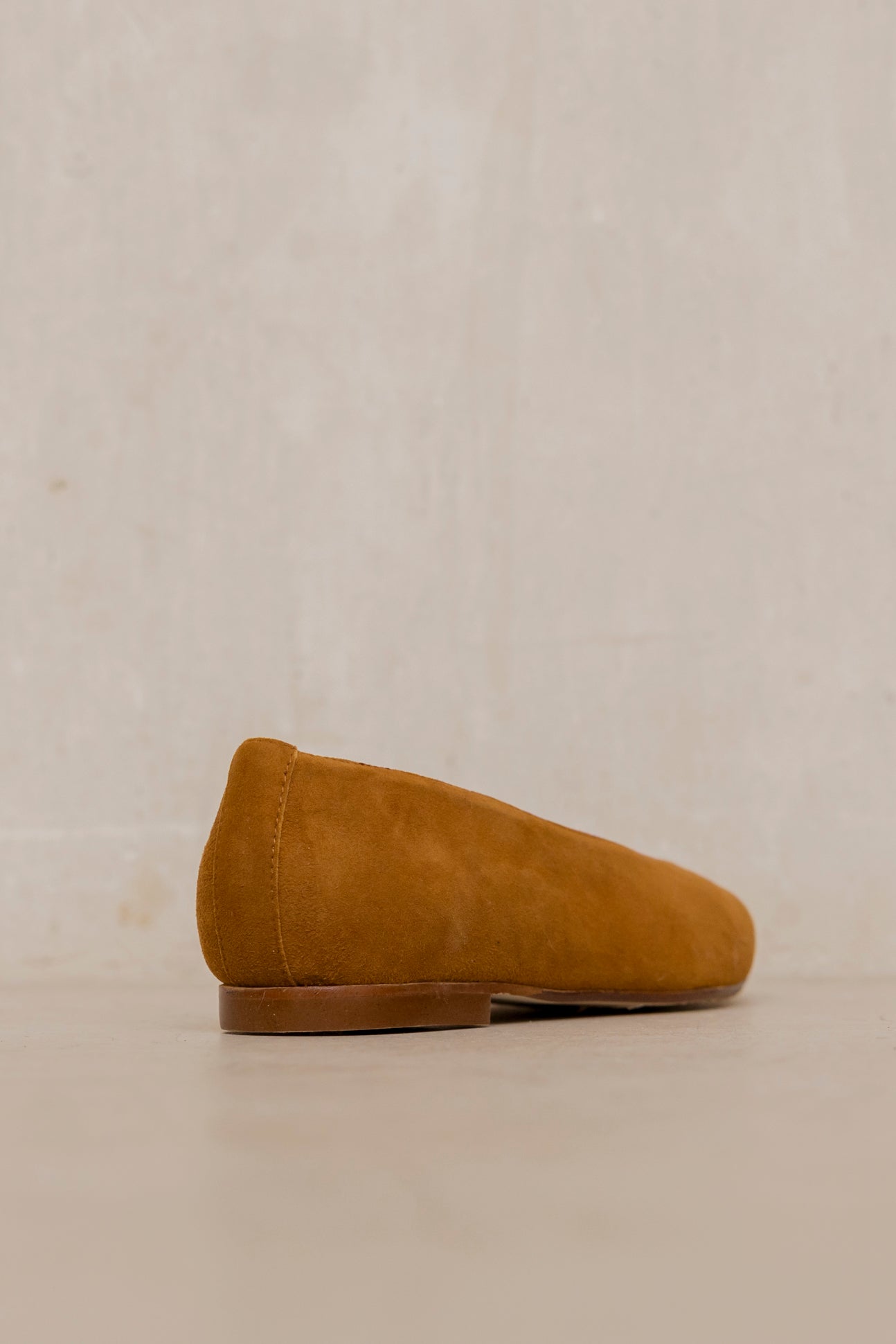Goya Larrua Suede