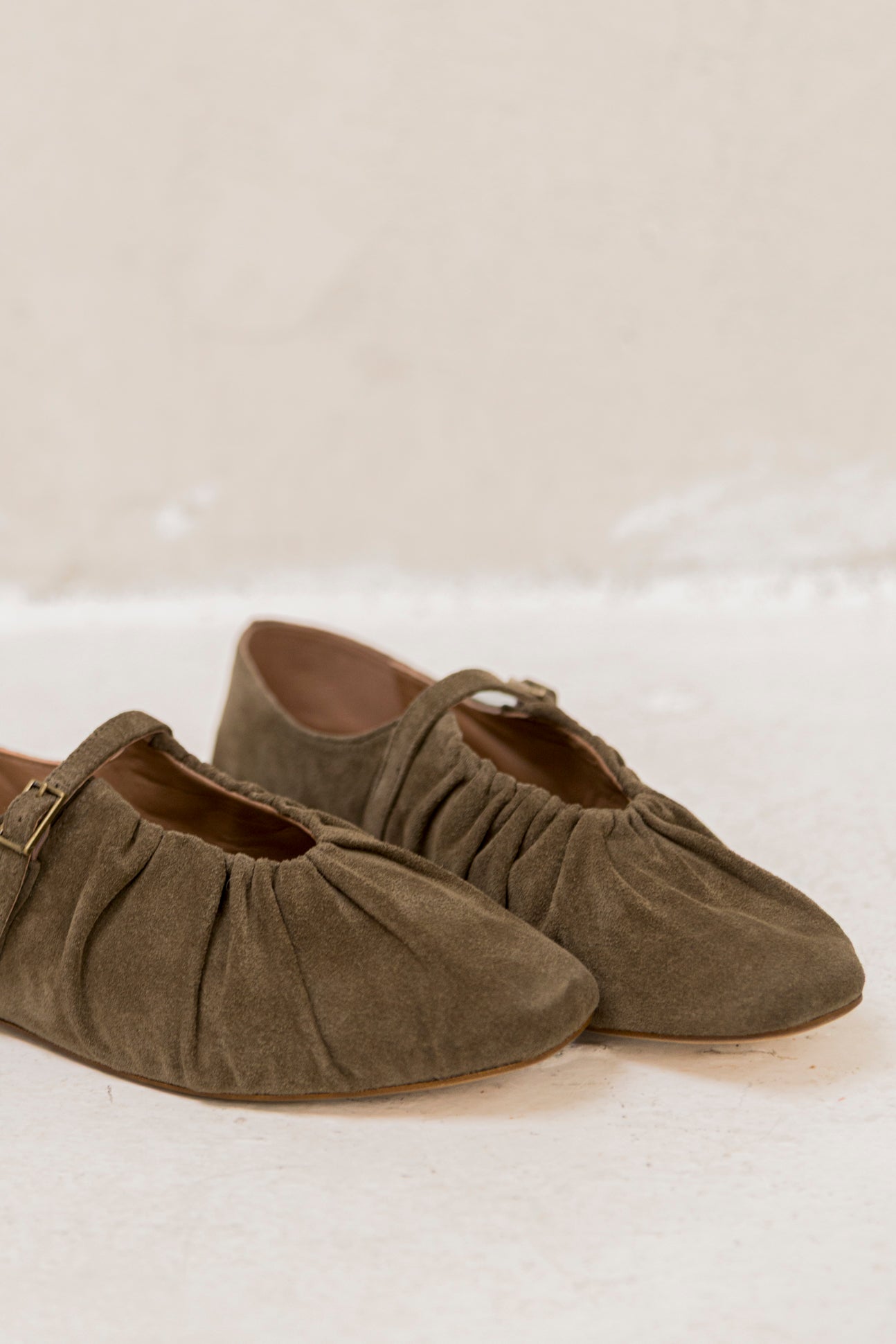 Yaxi Sander Suede
