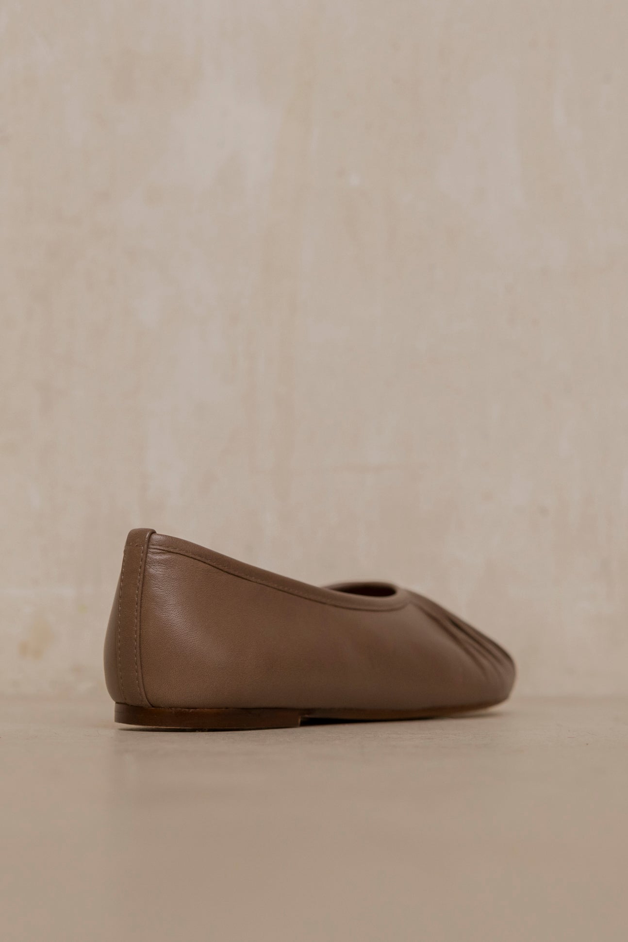 Corso Smog Leather