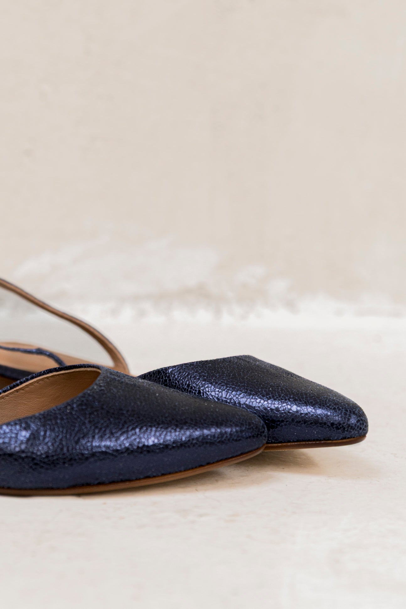 Salome Night Blue Cracked