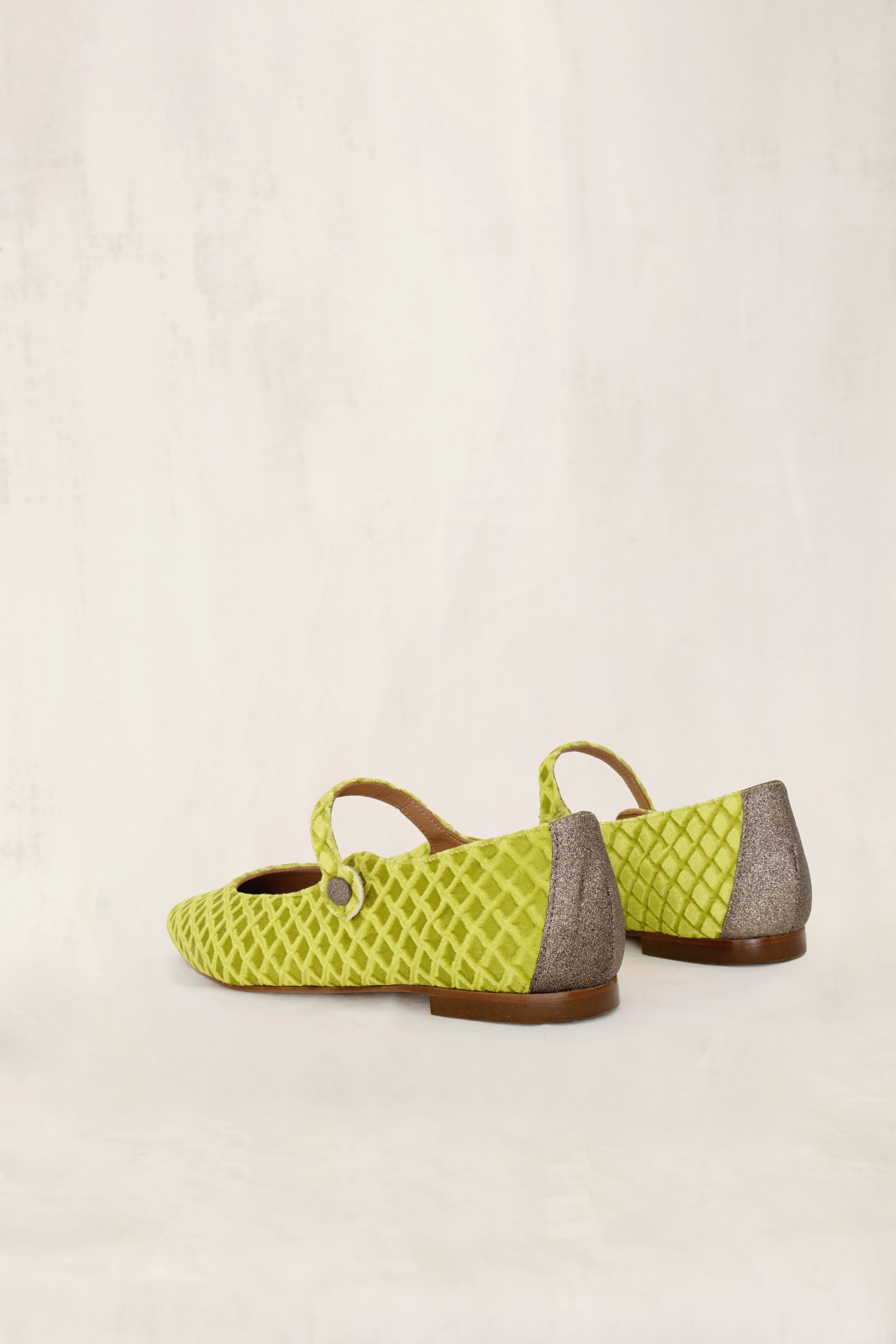 Dana Sidera Pistacho (OUTLET)
