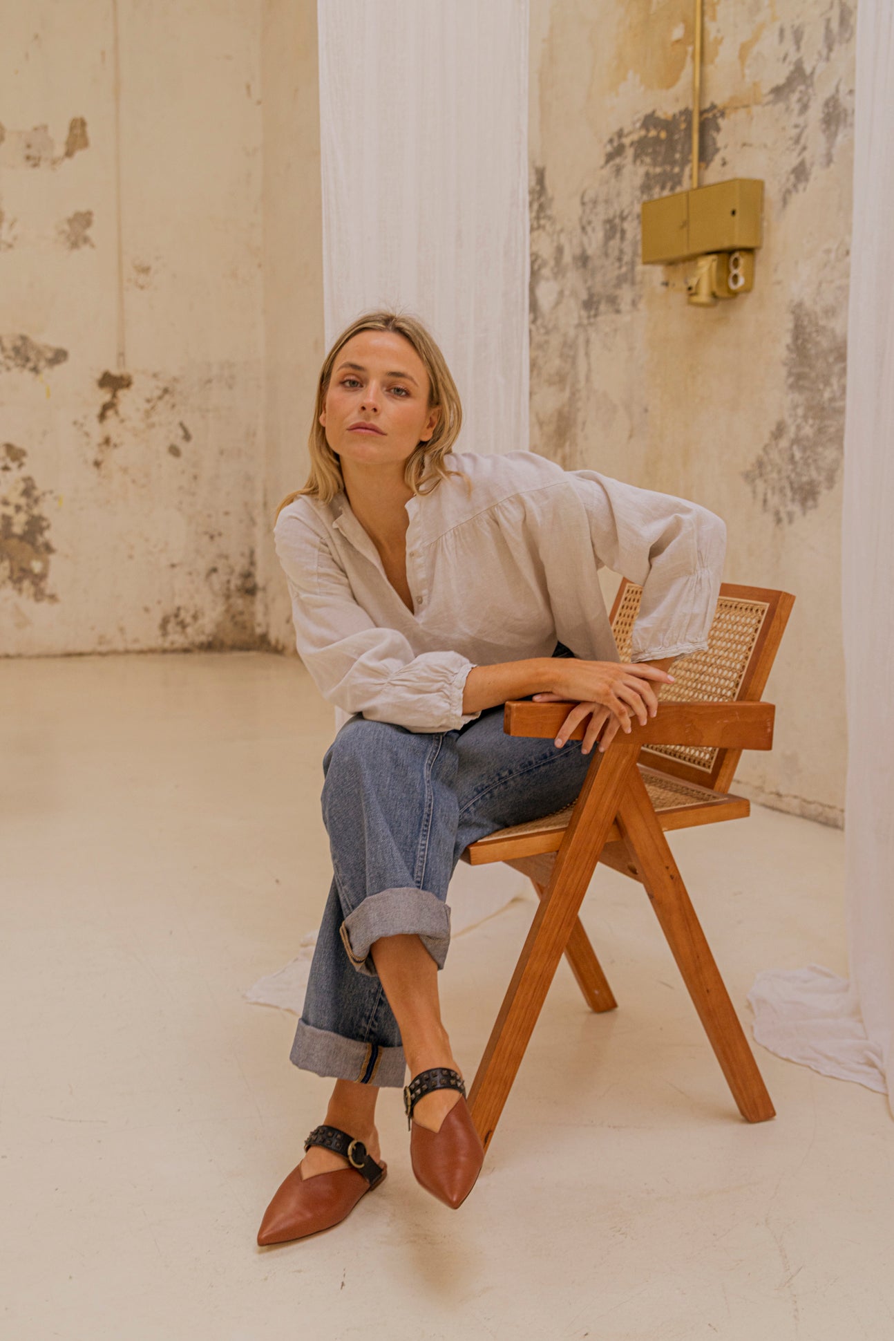 Allegra Rustic Brandy