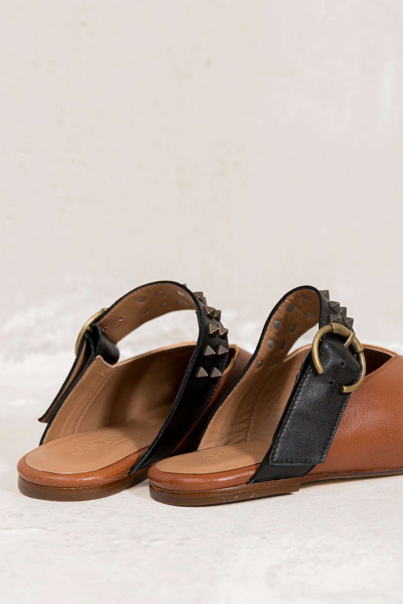 Allegra Rustic Brandy