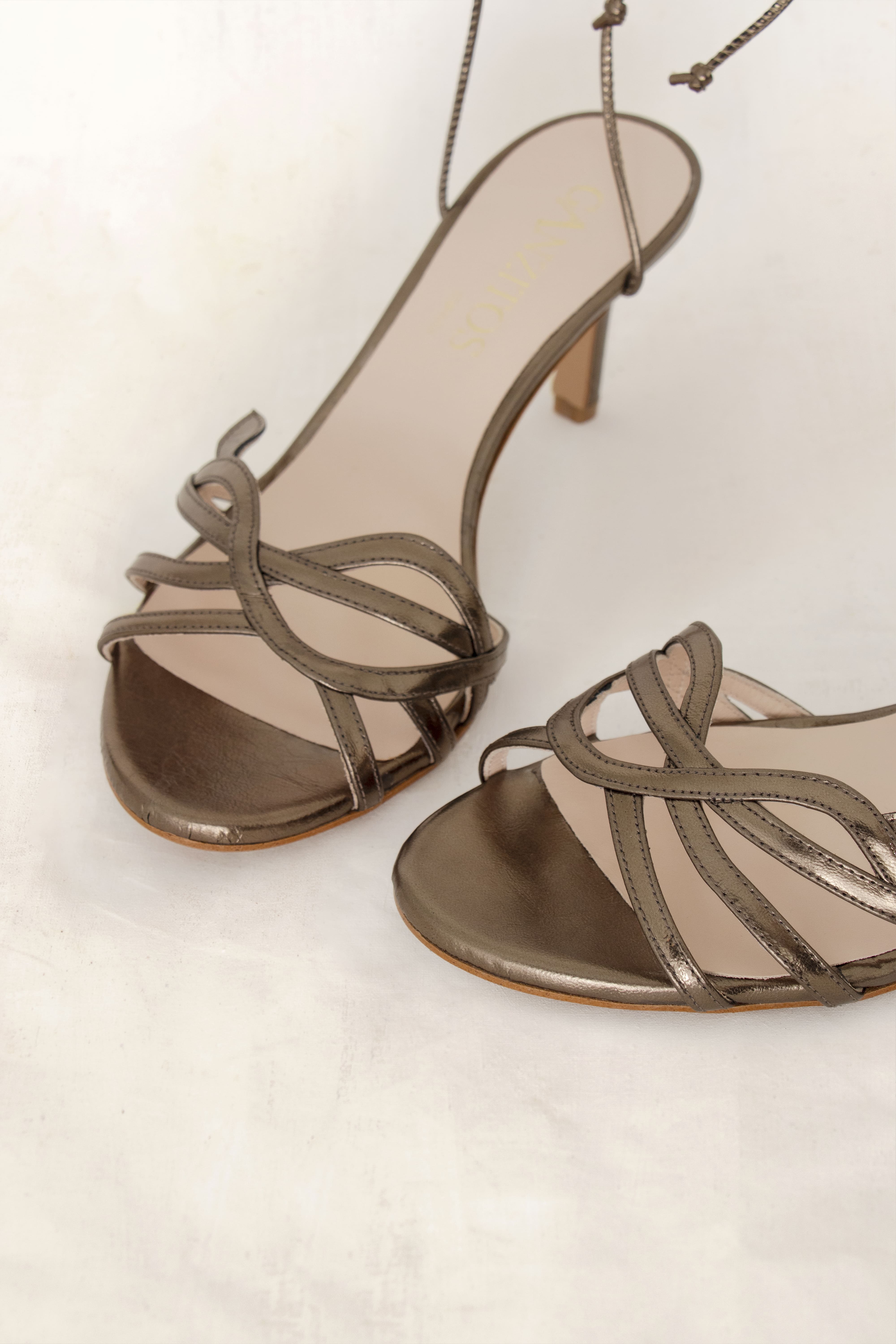 Lorea California Iron (OUTLET)