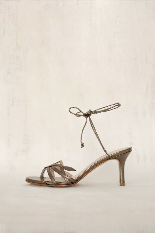 Lorea California Iron (OUTLET)