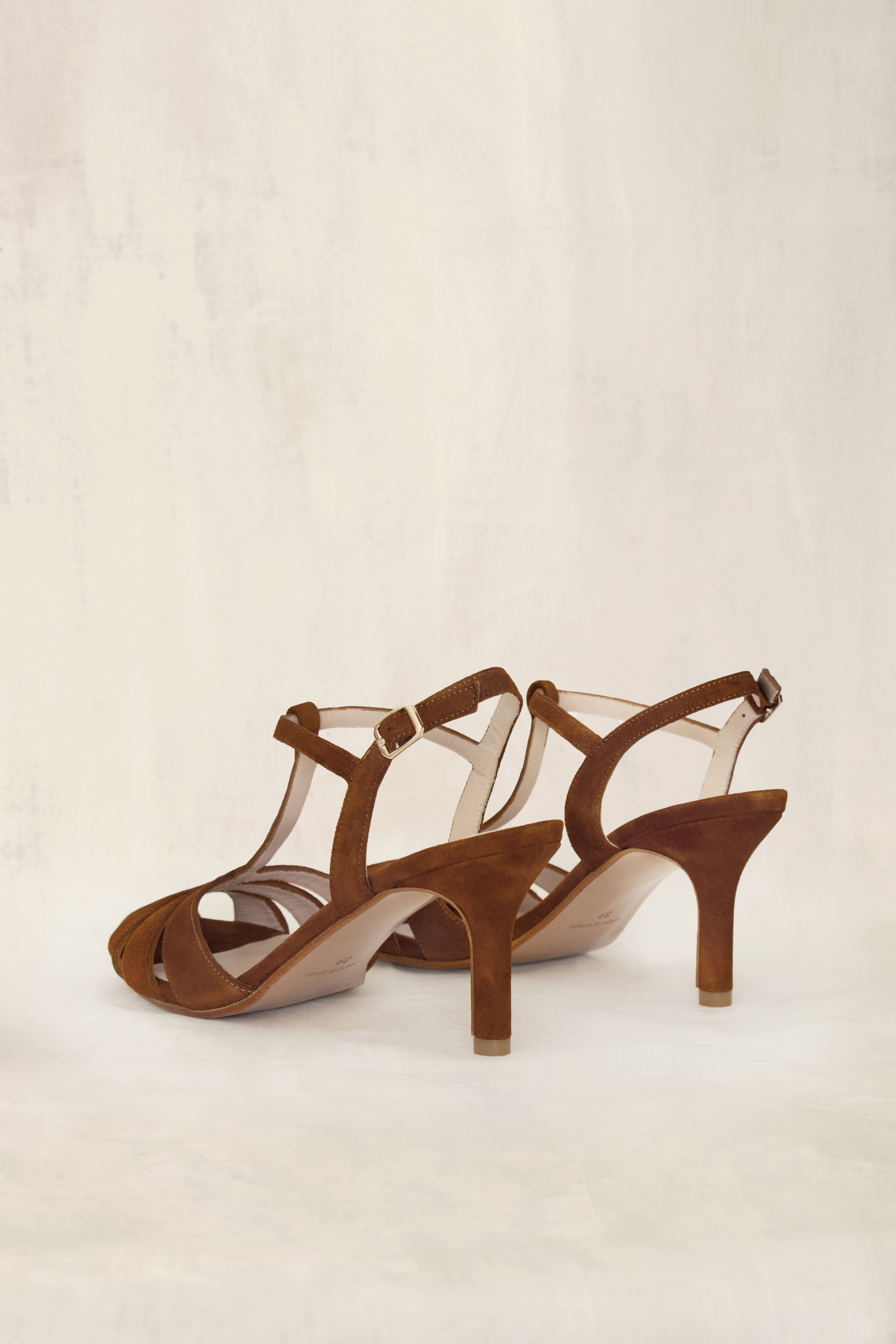 Margot Oak Suede
