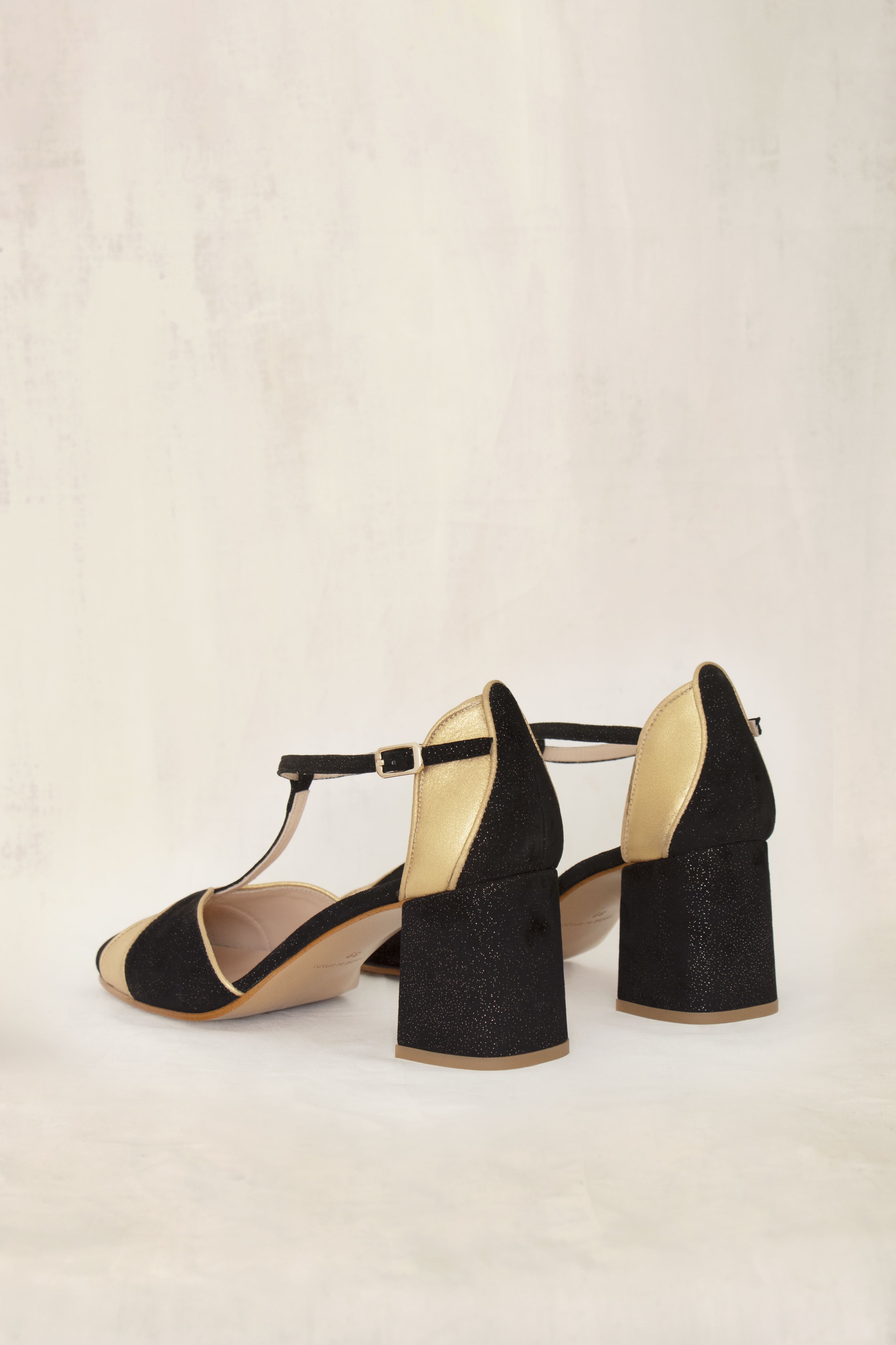 Monica Ante Negro (OUTLET)