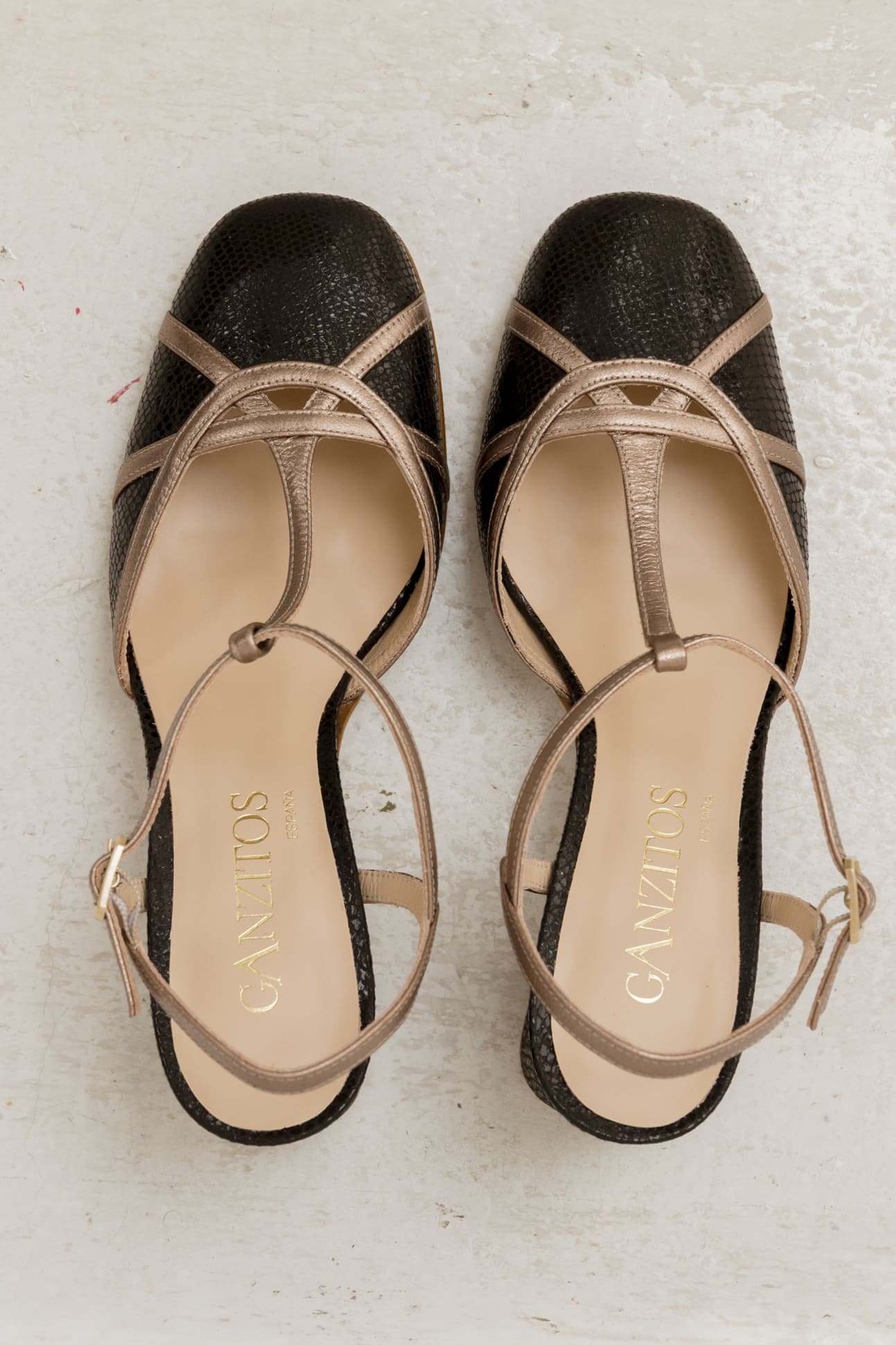 Federica Black Galaxy