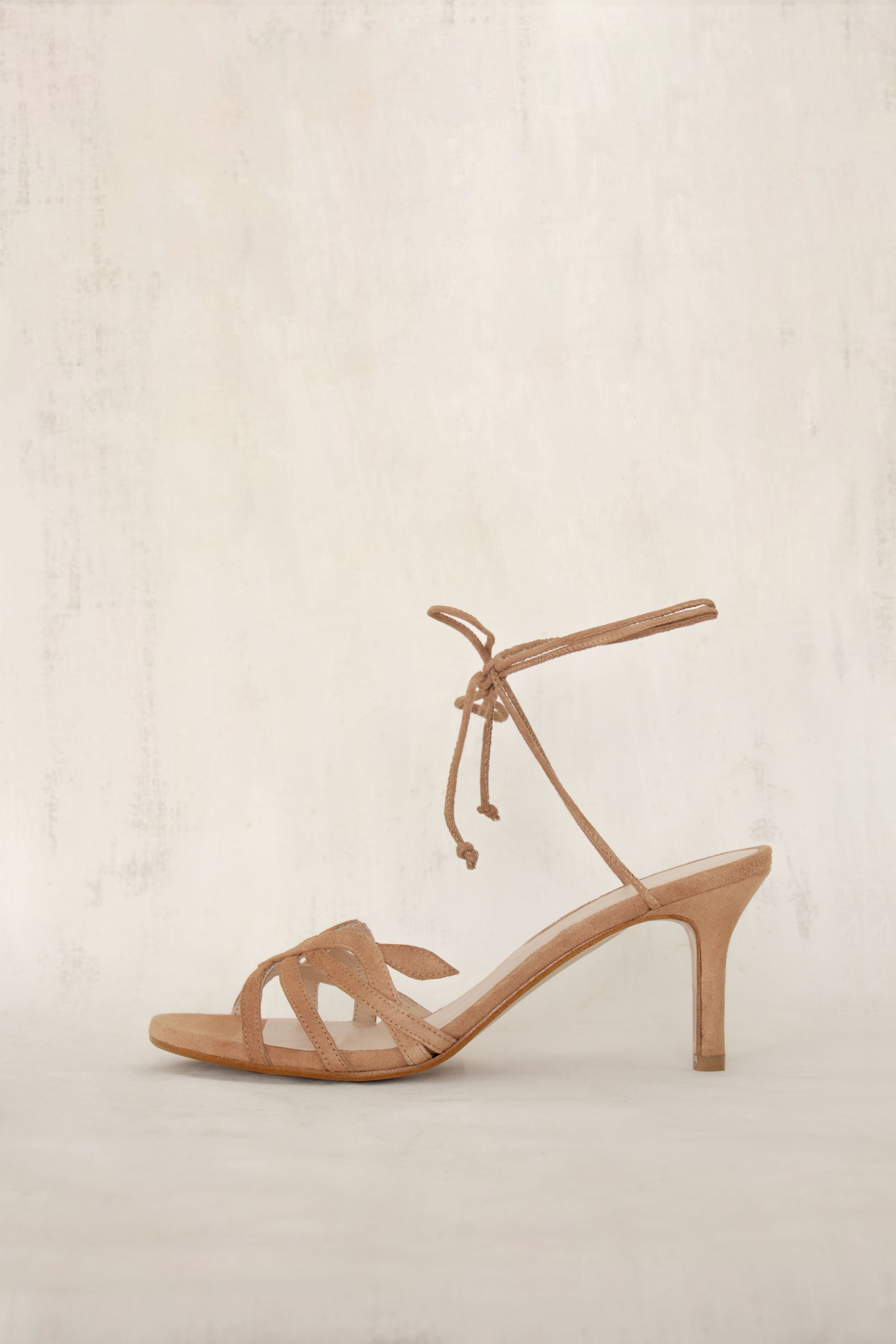 Lorea Pirlo Suede