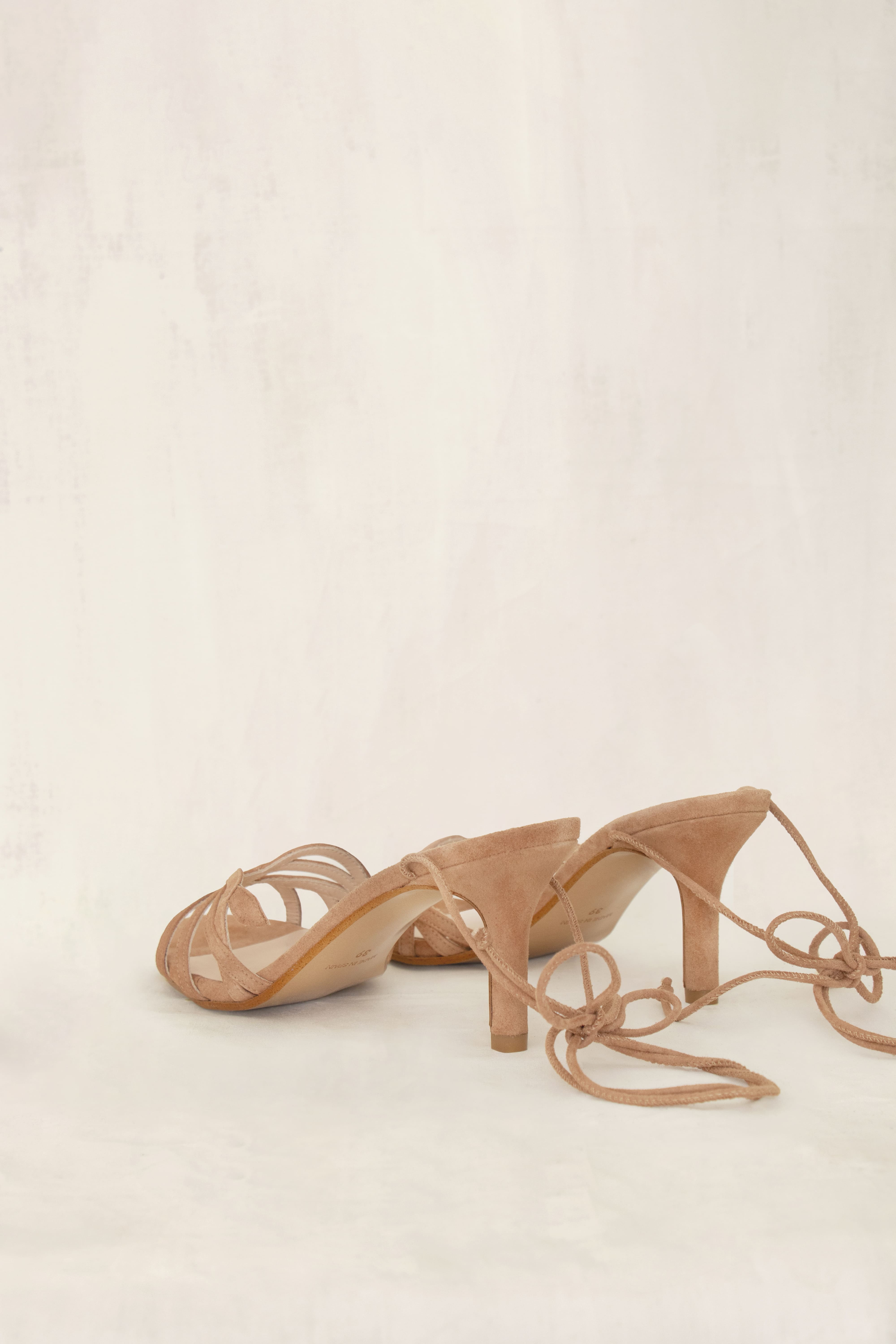 Lorea Pirlo Suede