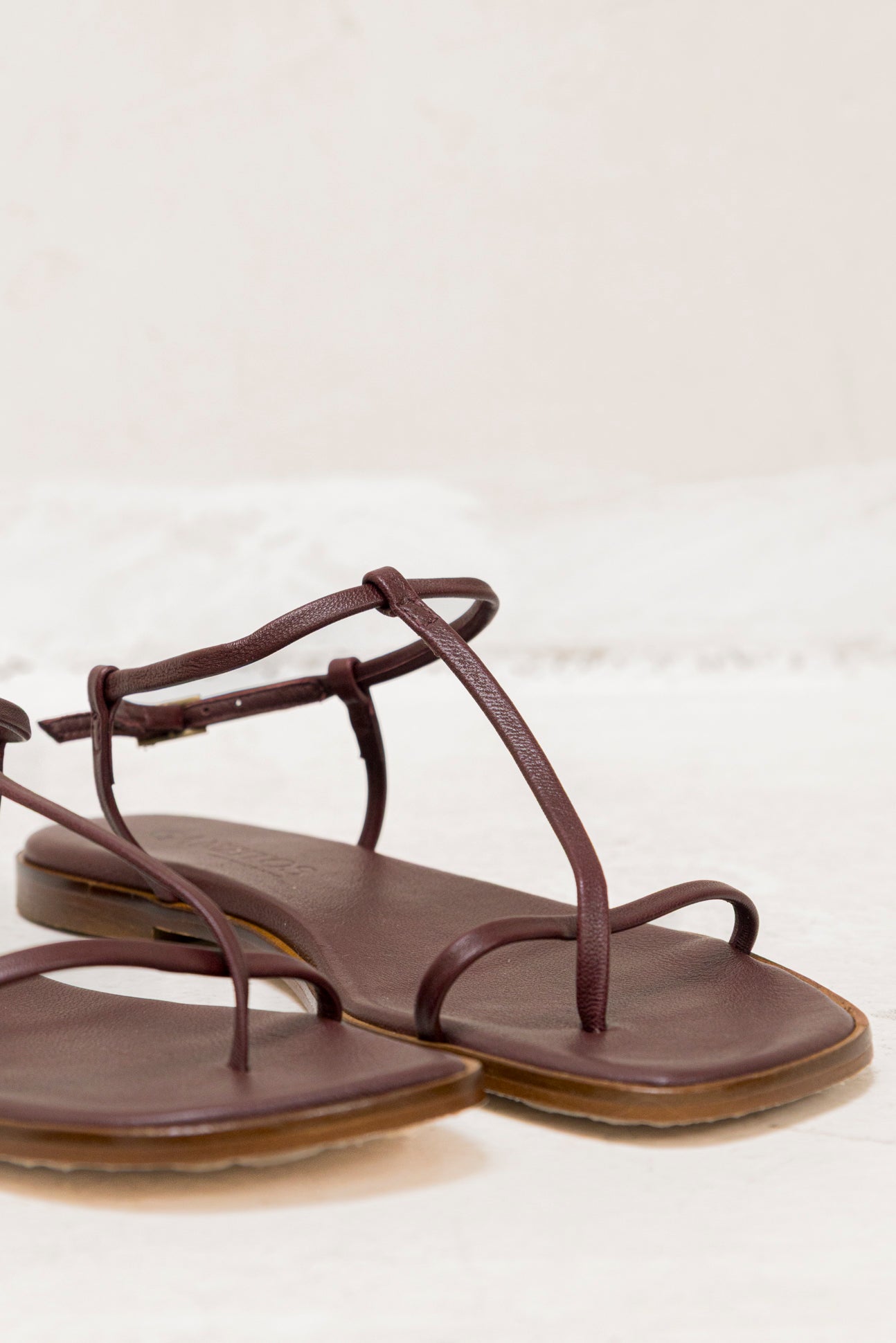 Palmira Burgundy Leather