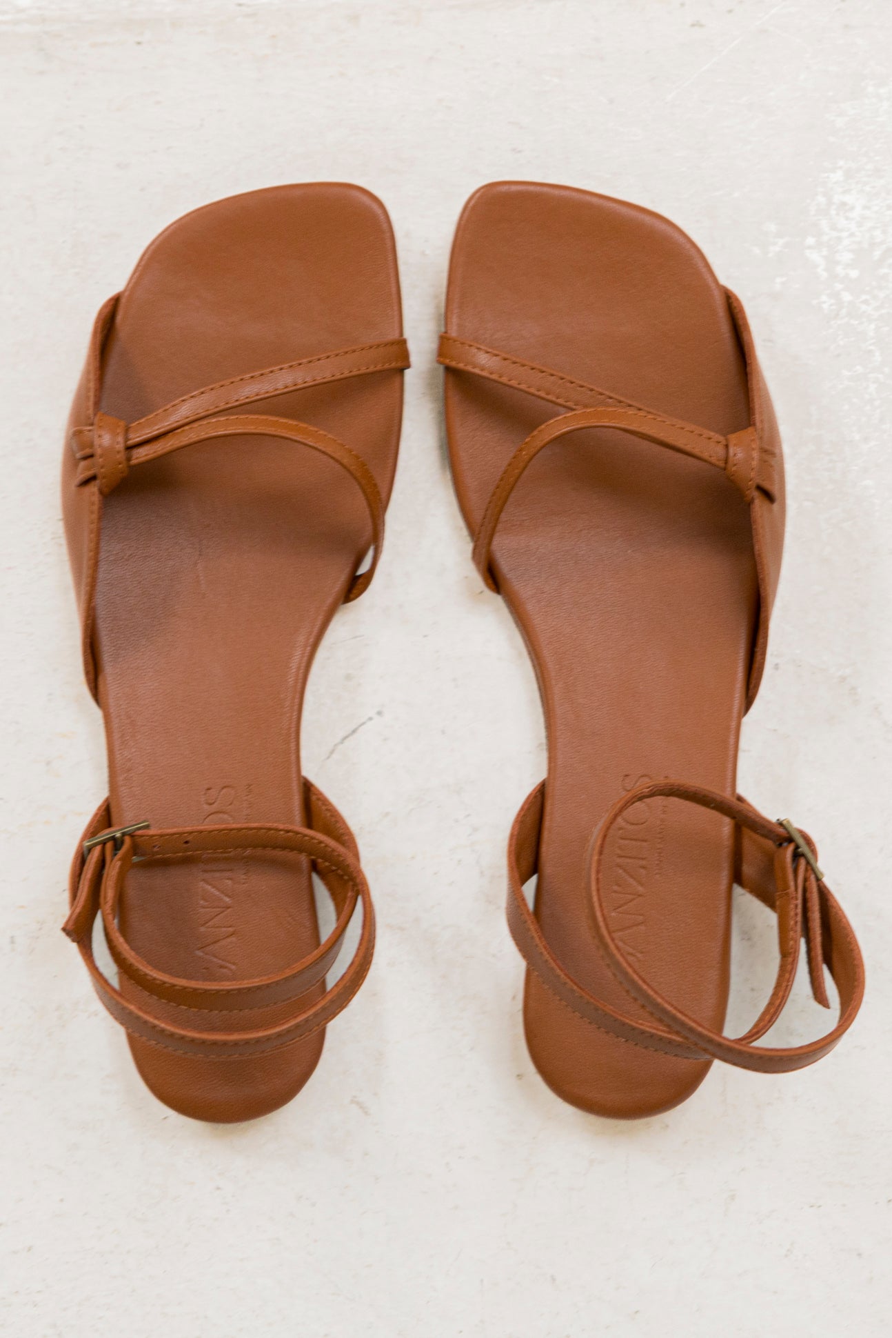 Abril Piel Chocolate