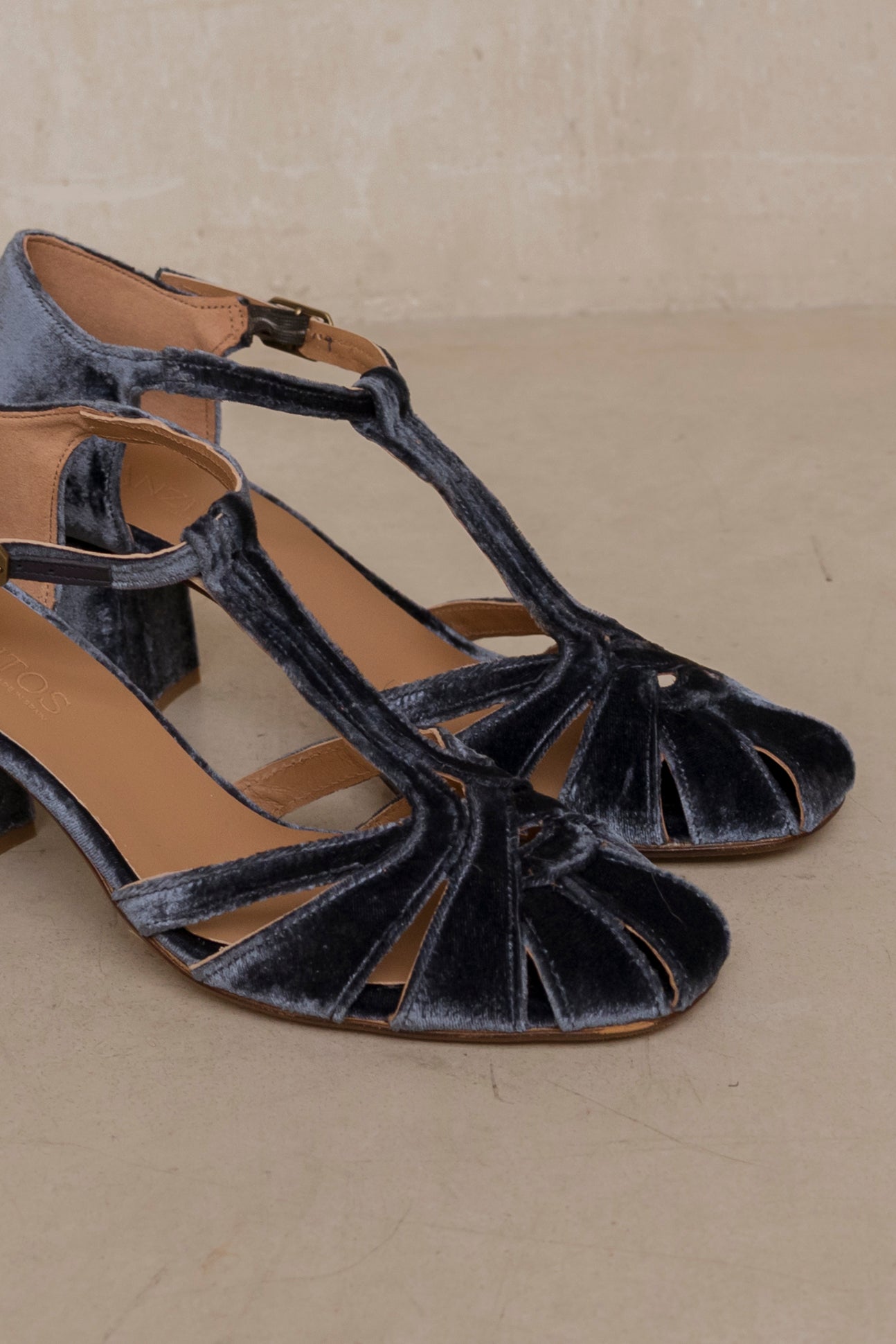 Roberta Velvet Indigo