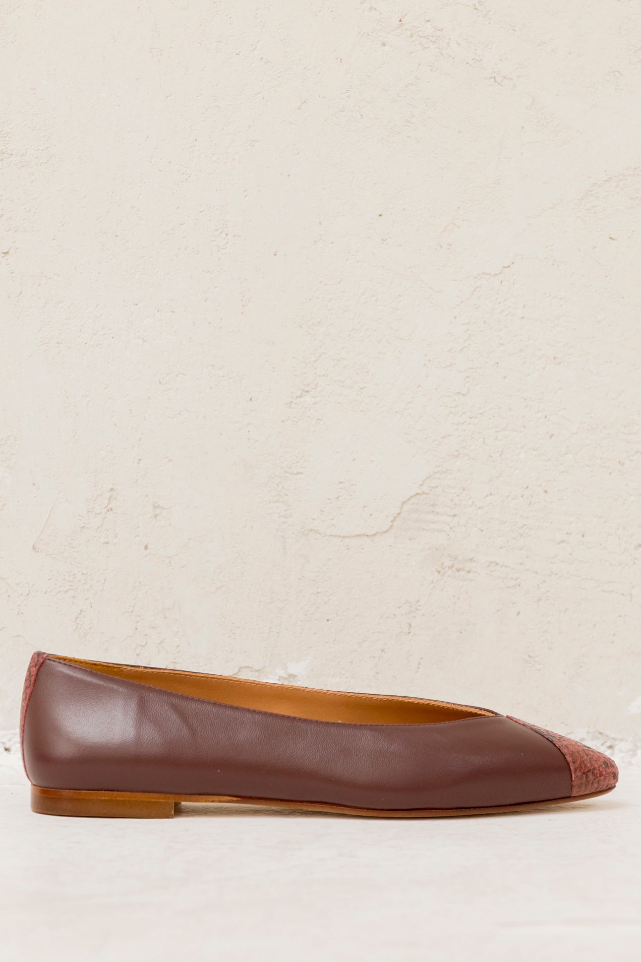 Elvira Burgundy Leather