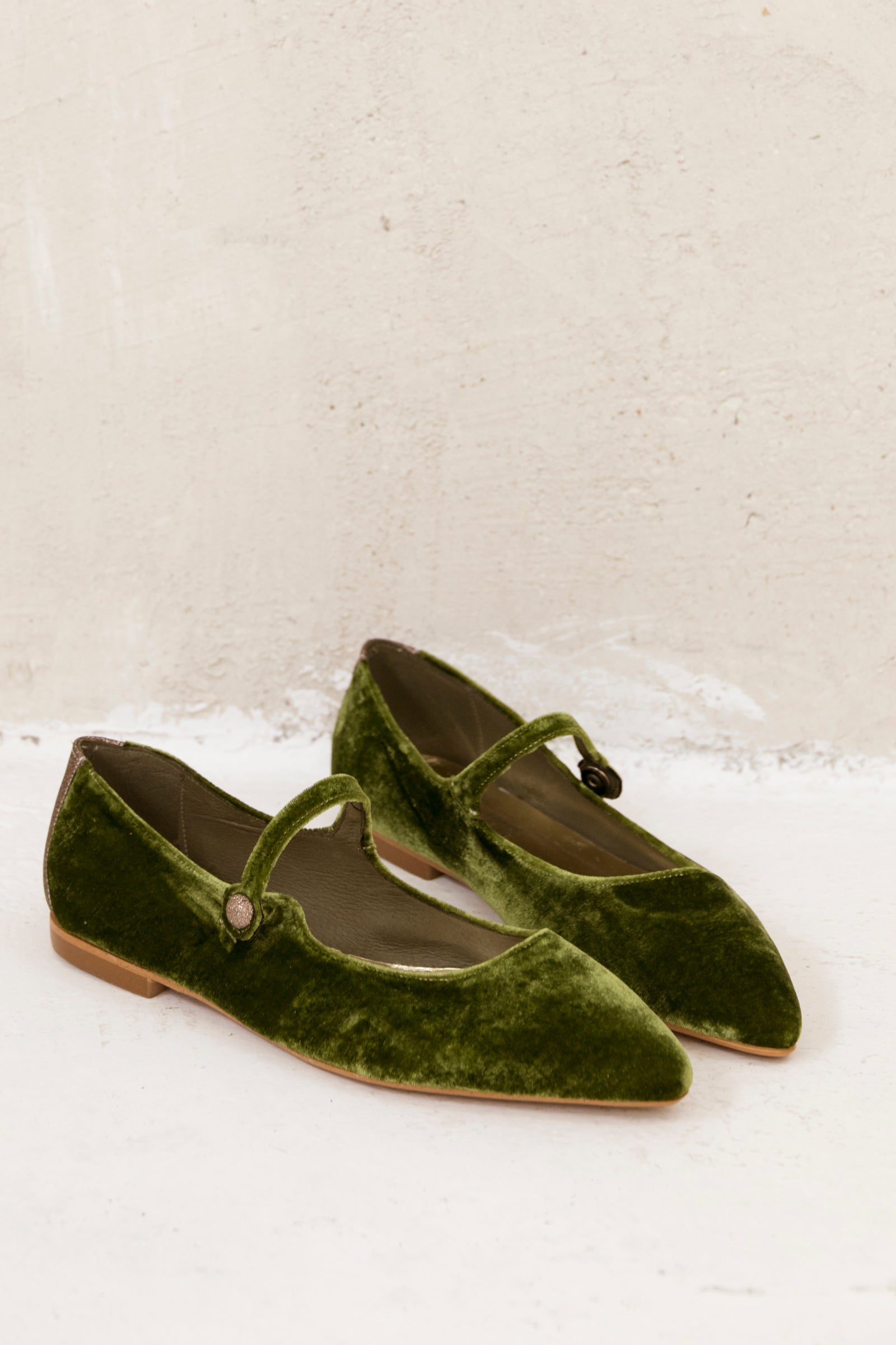 Dana Khaki Velvet 