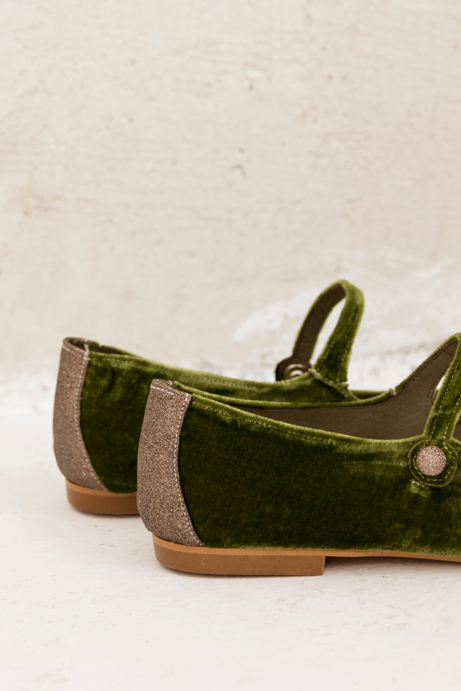 Dana Khaki Velvet 