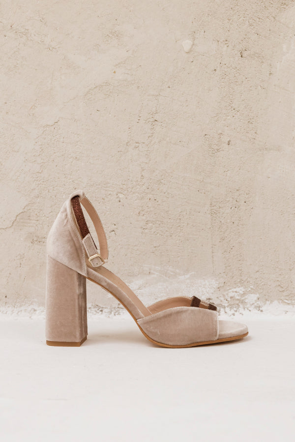 Adri Terciopelo Taupe (outlet)
