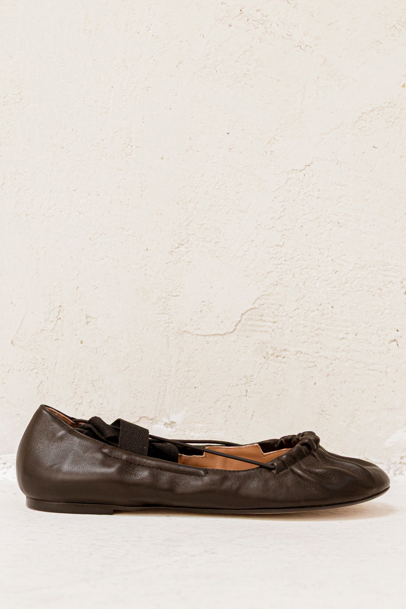 Elia Black Leather