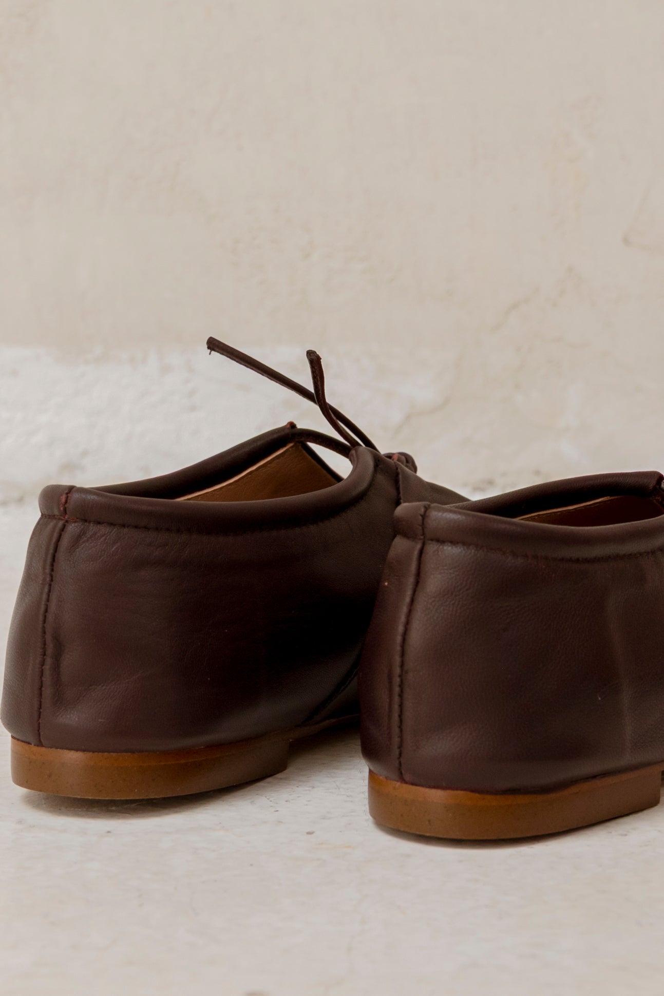Victoria Burgundy Leather