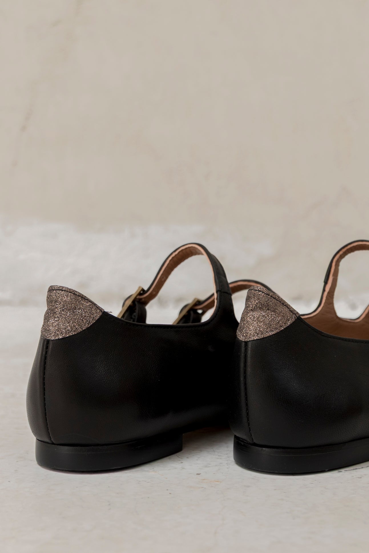 Isabella Black Leather