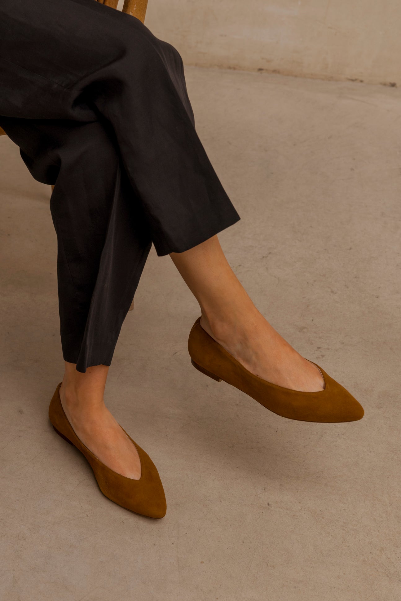Goya Larrua Suede