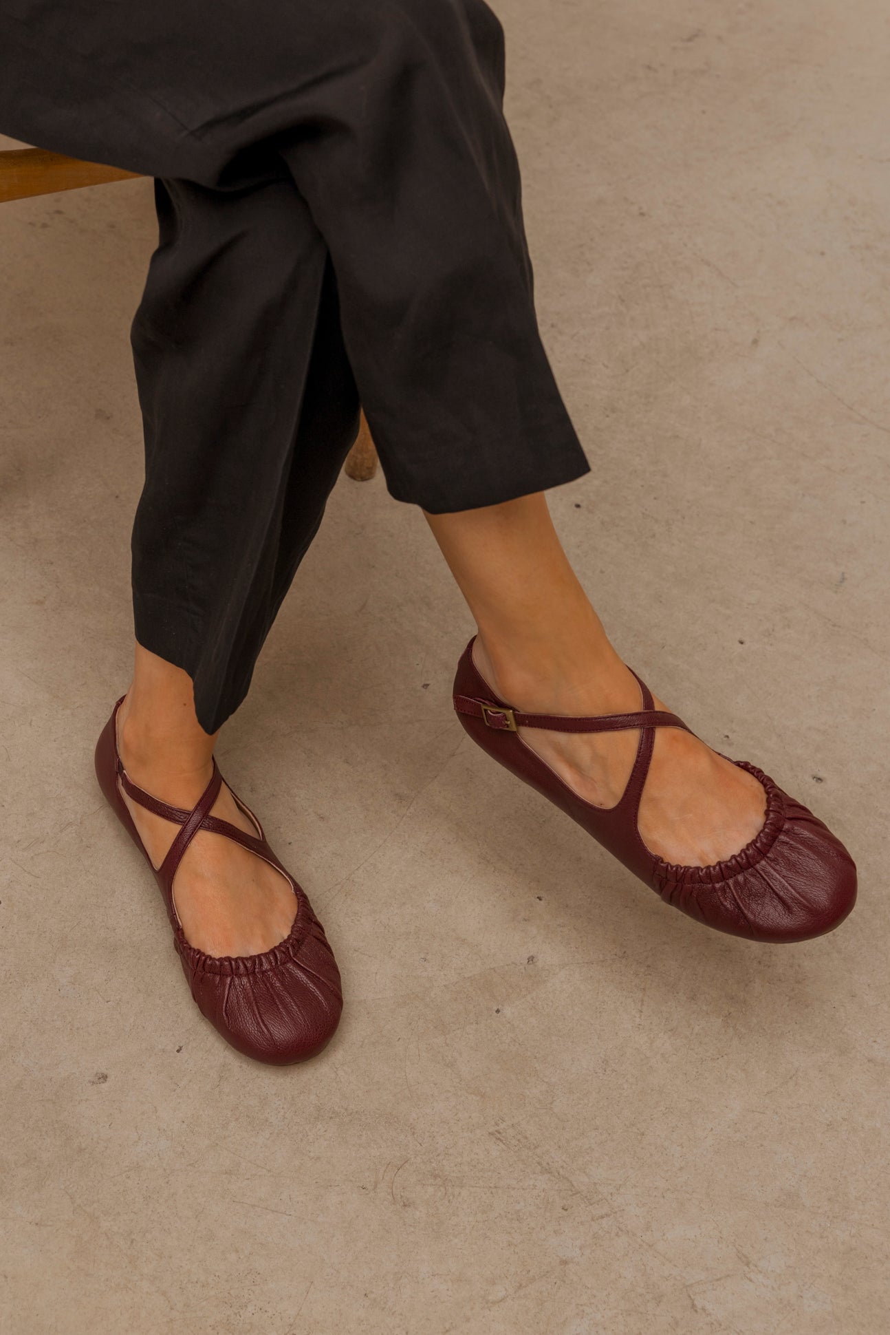 Tomasa Bordeaux Leather