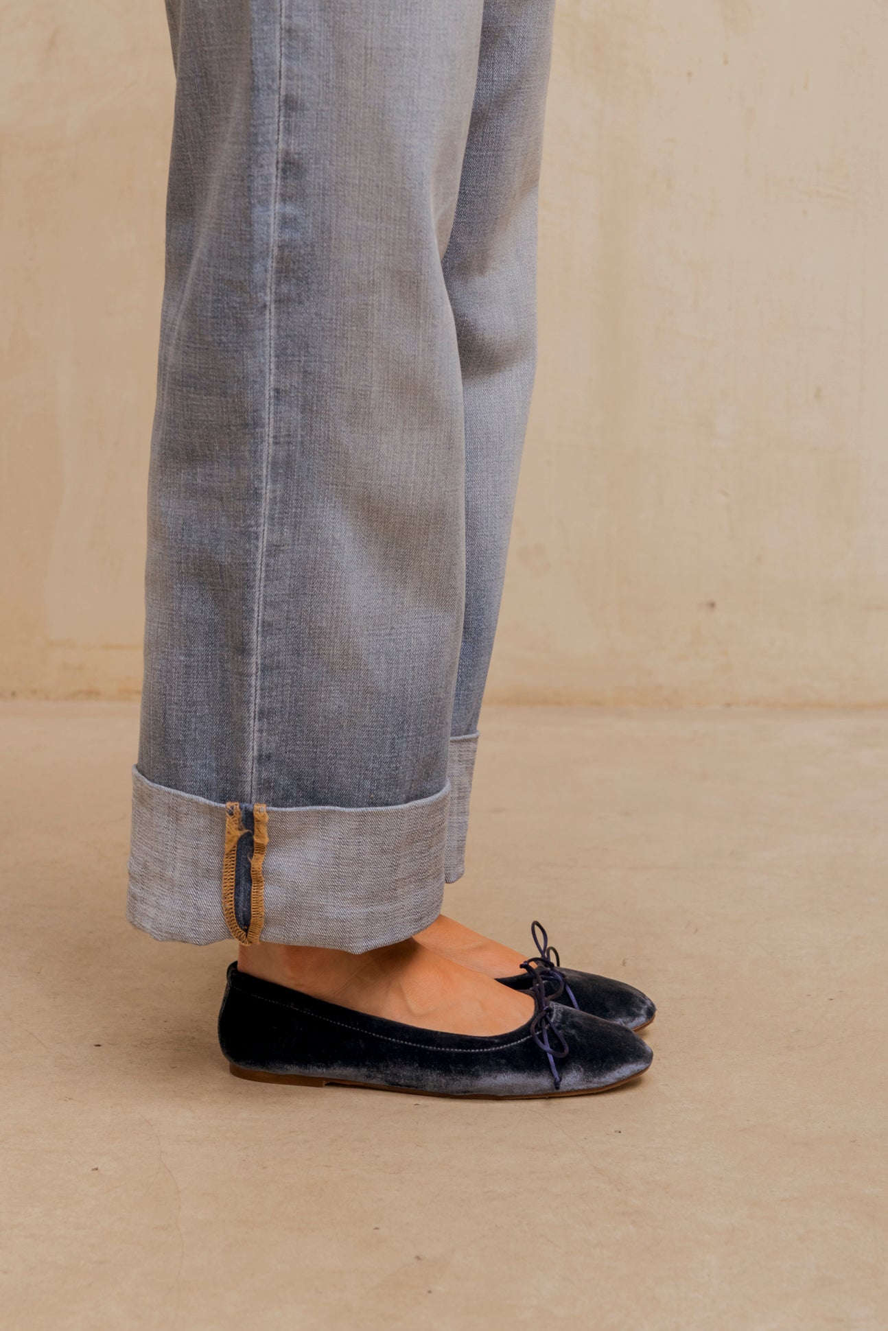 Rania Indigo Velvet