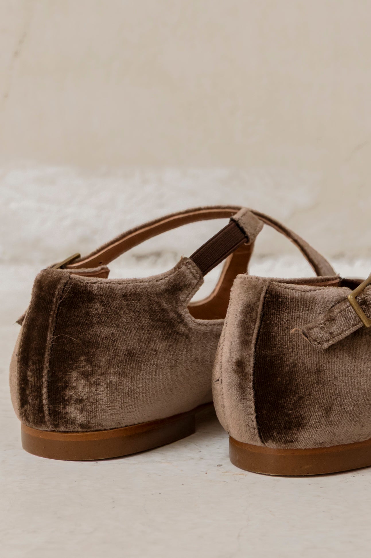 Ana Brown Velvet