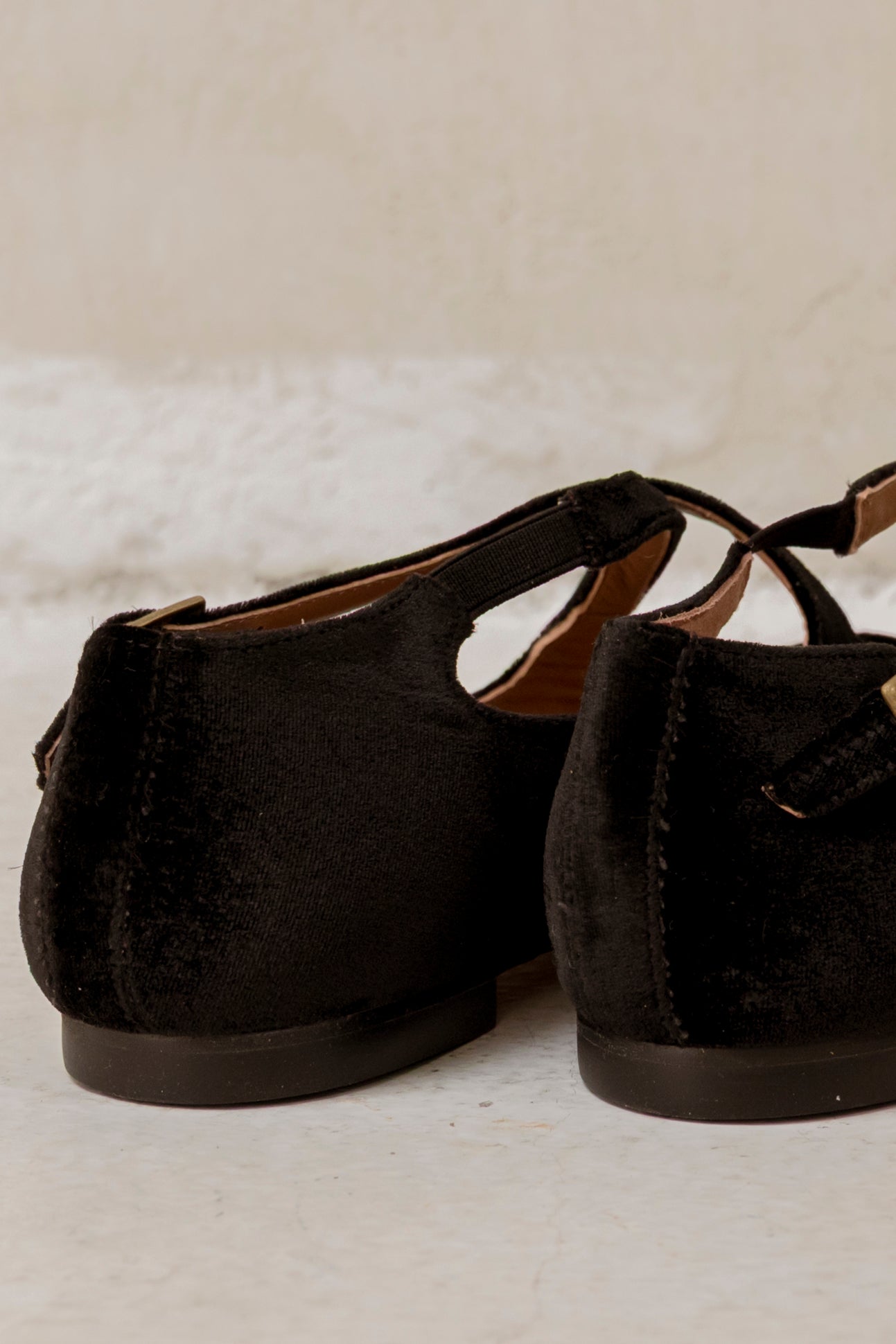 Ana Black Velvet 