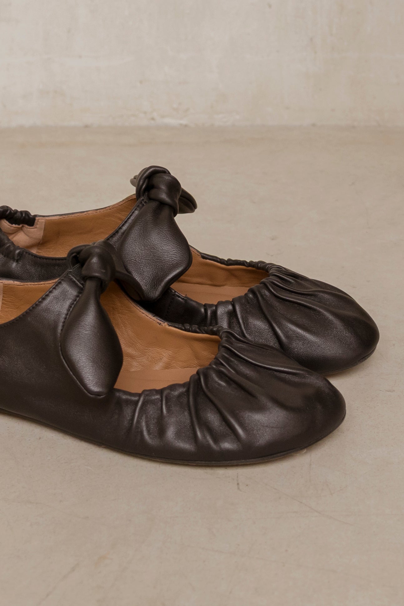 Macarena Black Leather