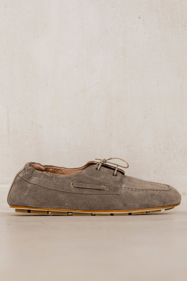 Driver Taupe suede
