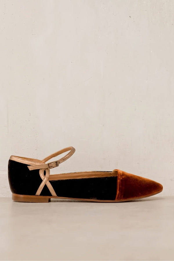 Eva Terciopelo Negro