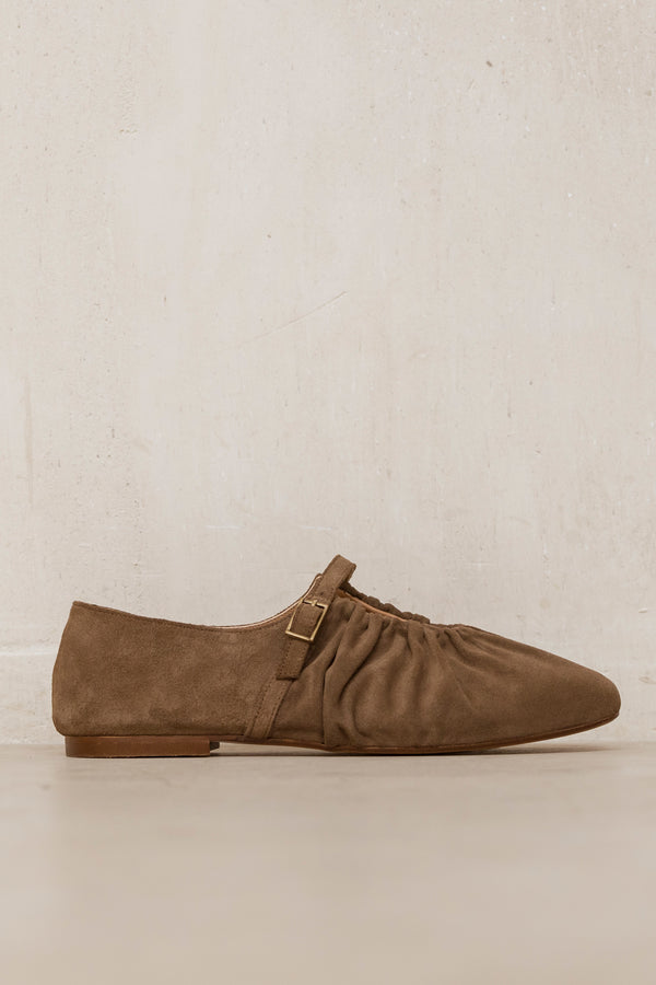 Yaxi Sander Suede
