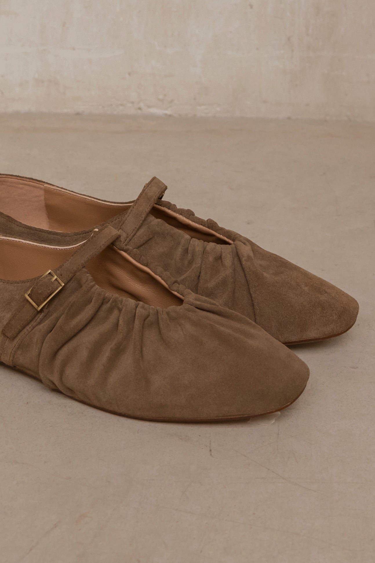 Yaxi Sander Suede