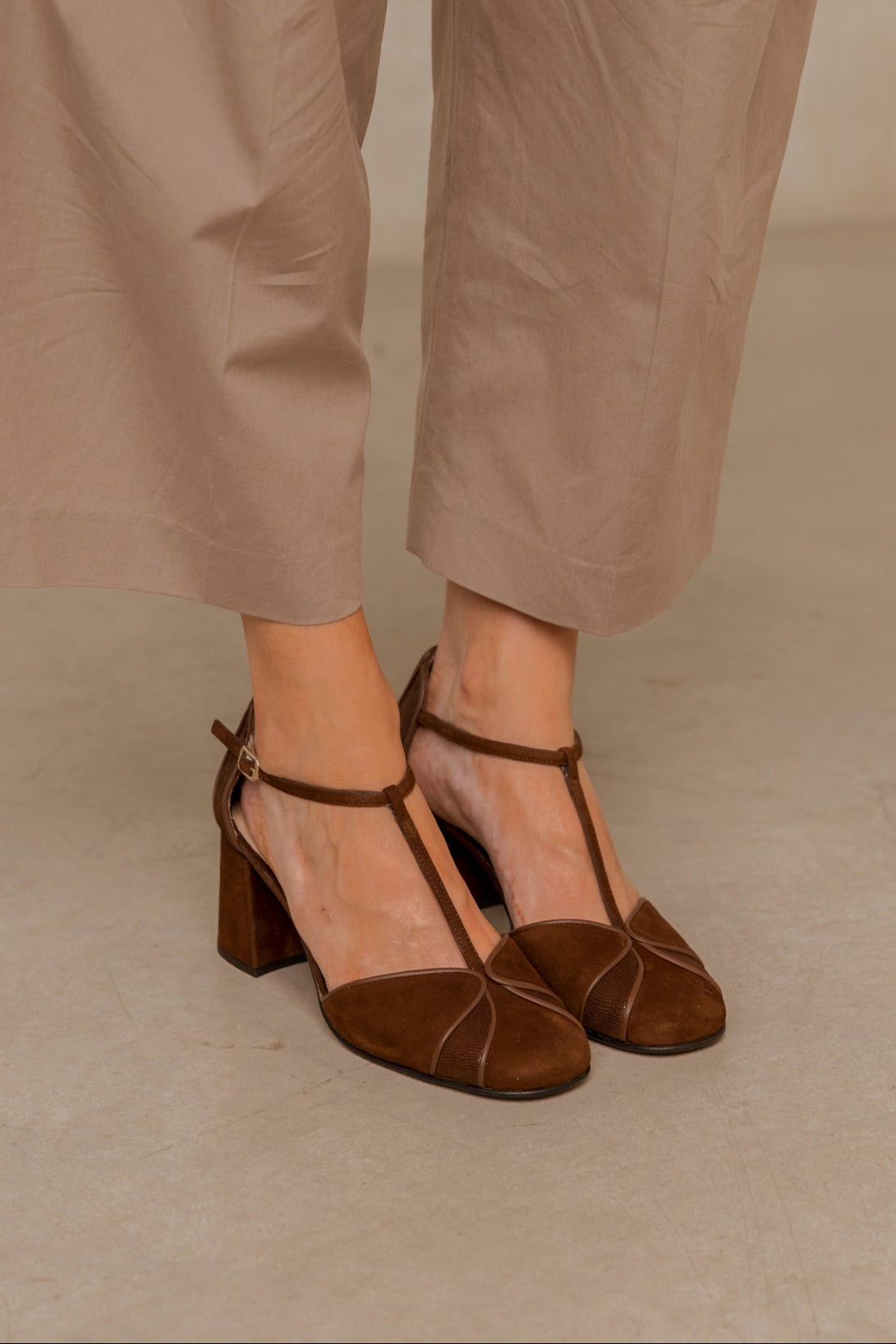 Monica Coffee suede